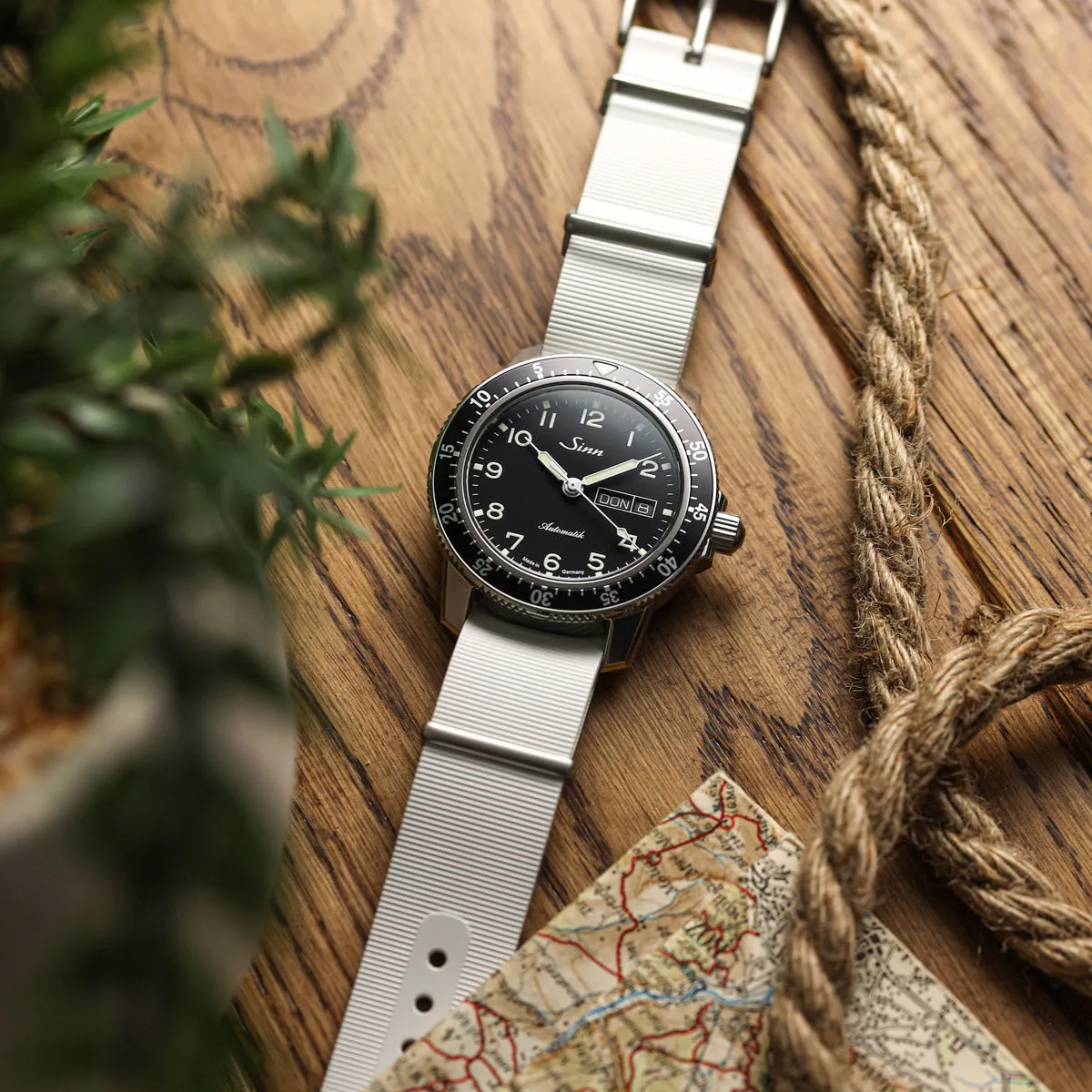 1973 British Military Watch Strap: 328 MARINE - Tactical Black