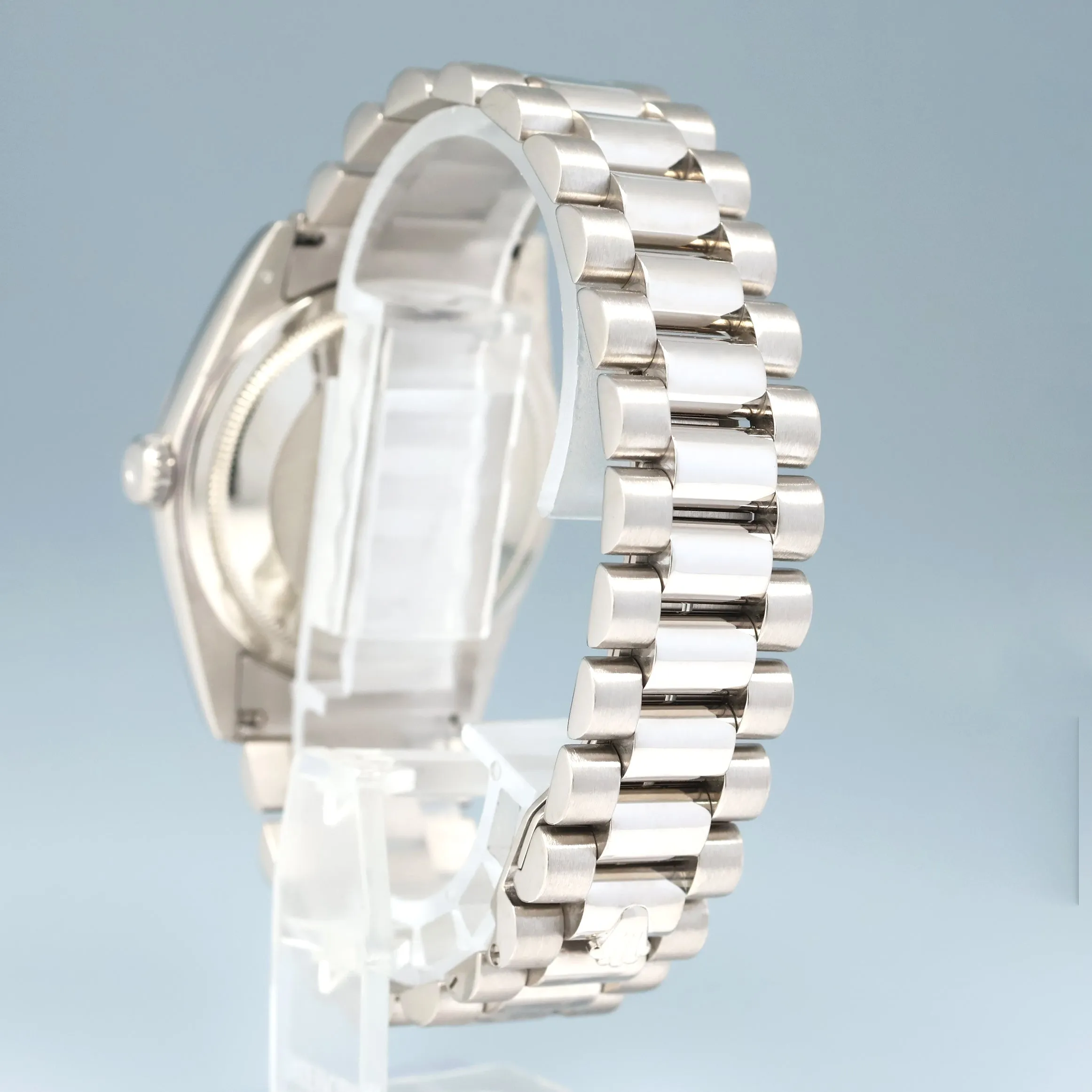 2001 MINT Rolex President Day Date 36mm Silver Diamond 118239 White Gold Watch Box