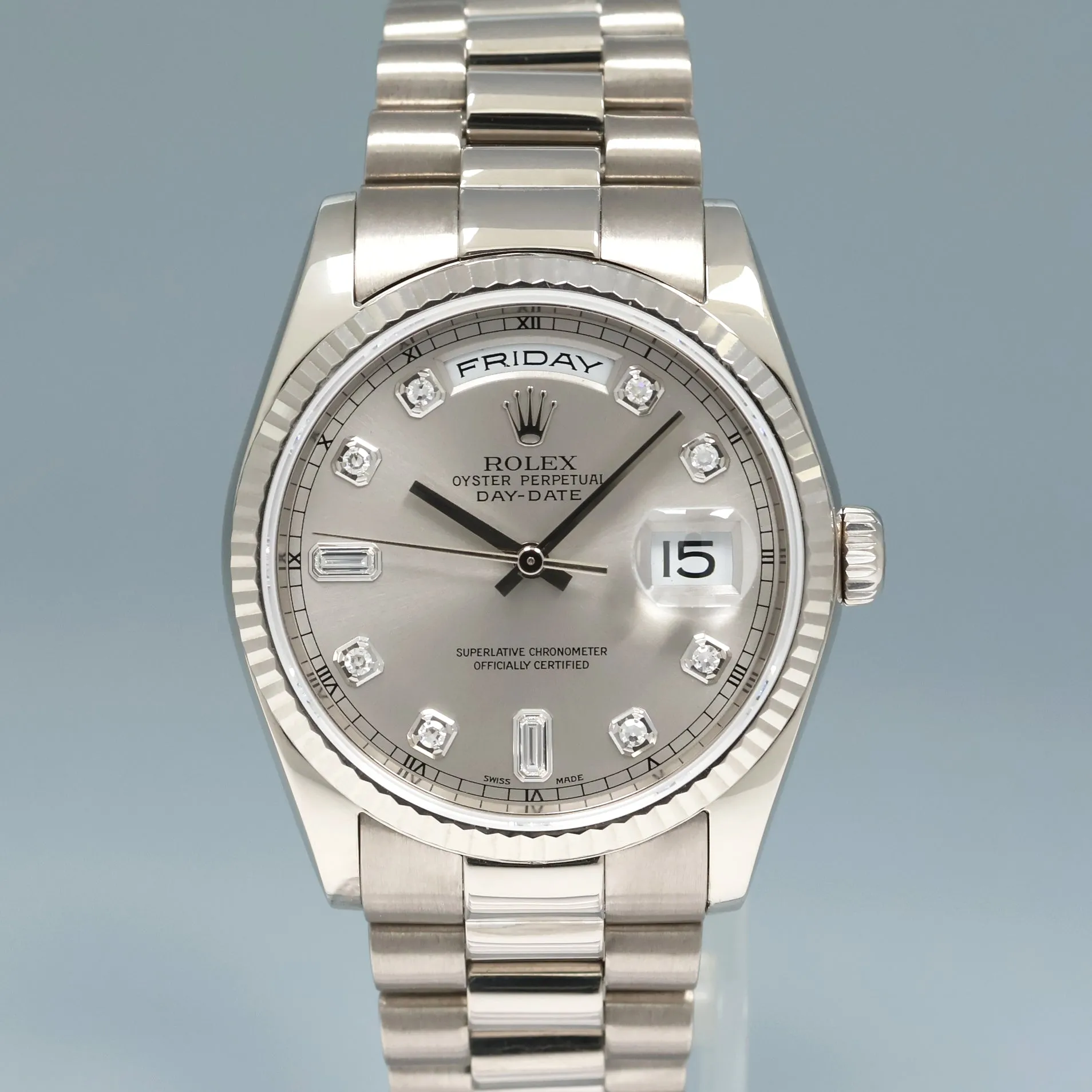 2001 MINT Rolex President Day Date 36mm Silver Diamond 118239 White Gold Watch Box