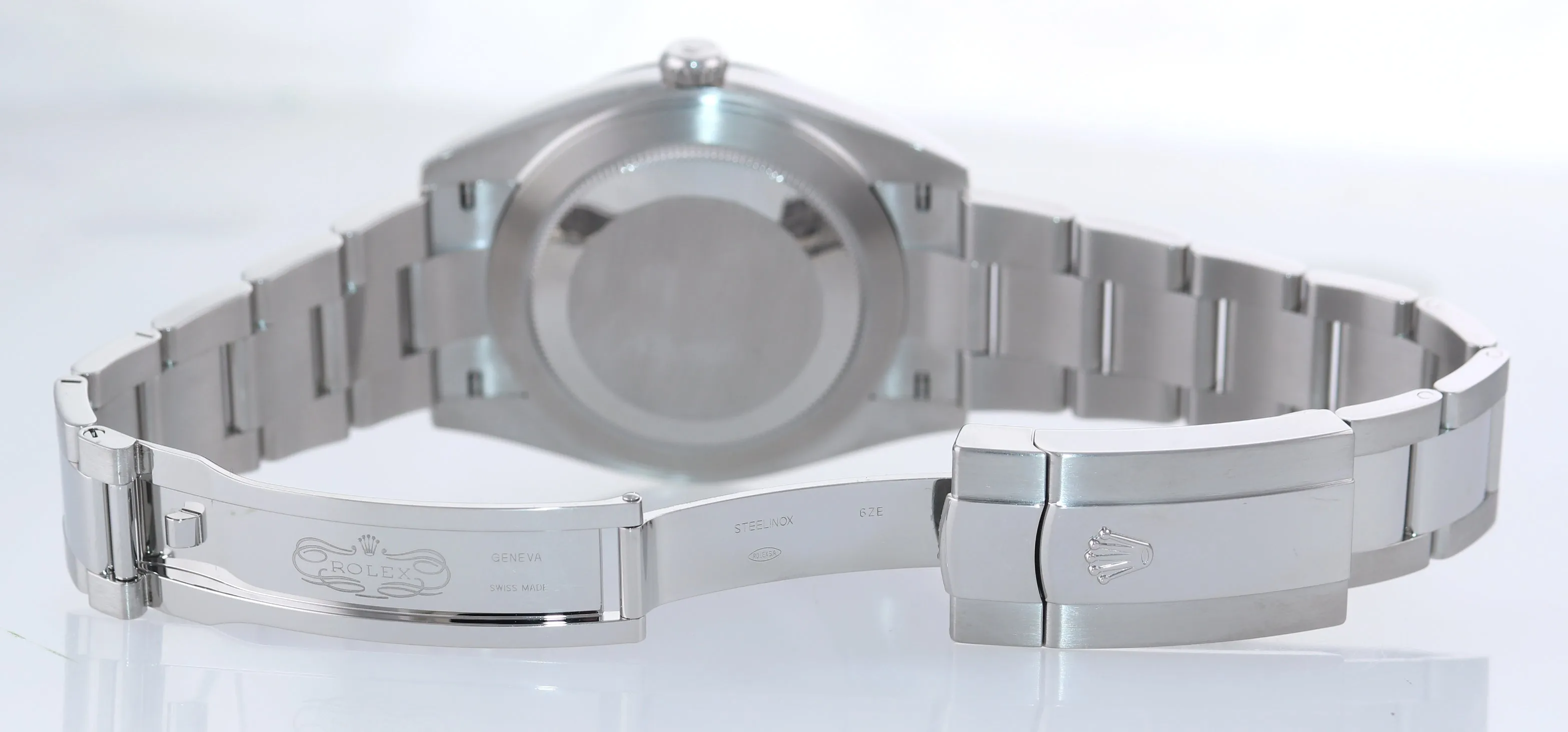 2021 NEW PAPERS Rolex DateJust 41 Steel 126300 White 41mm Watch Box