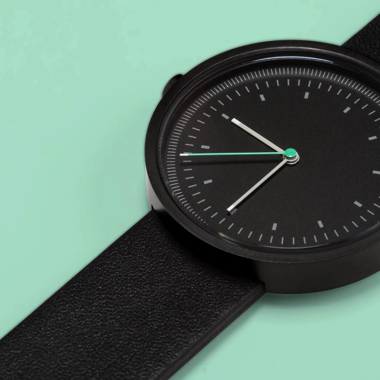 AARK Interval Black