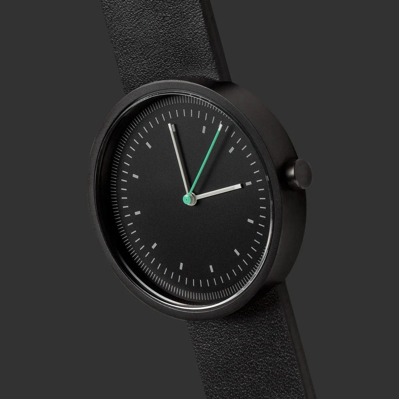 AARK Interval Black