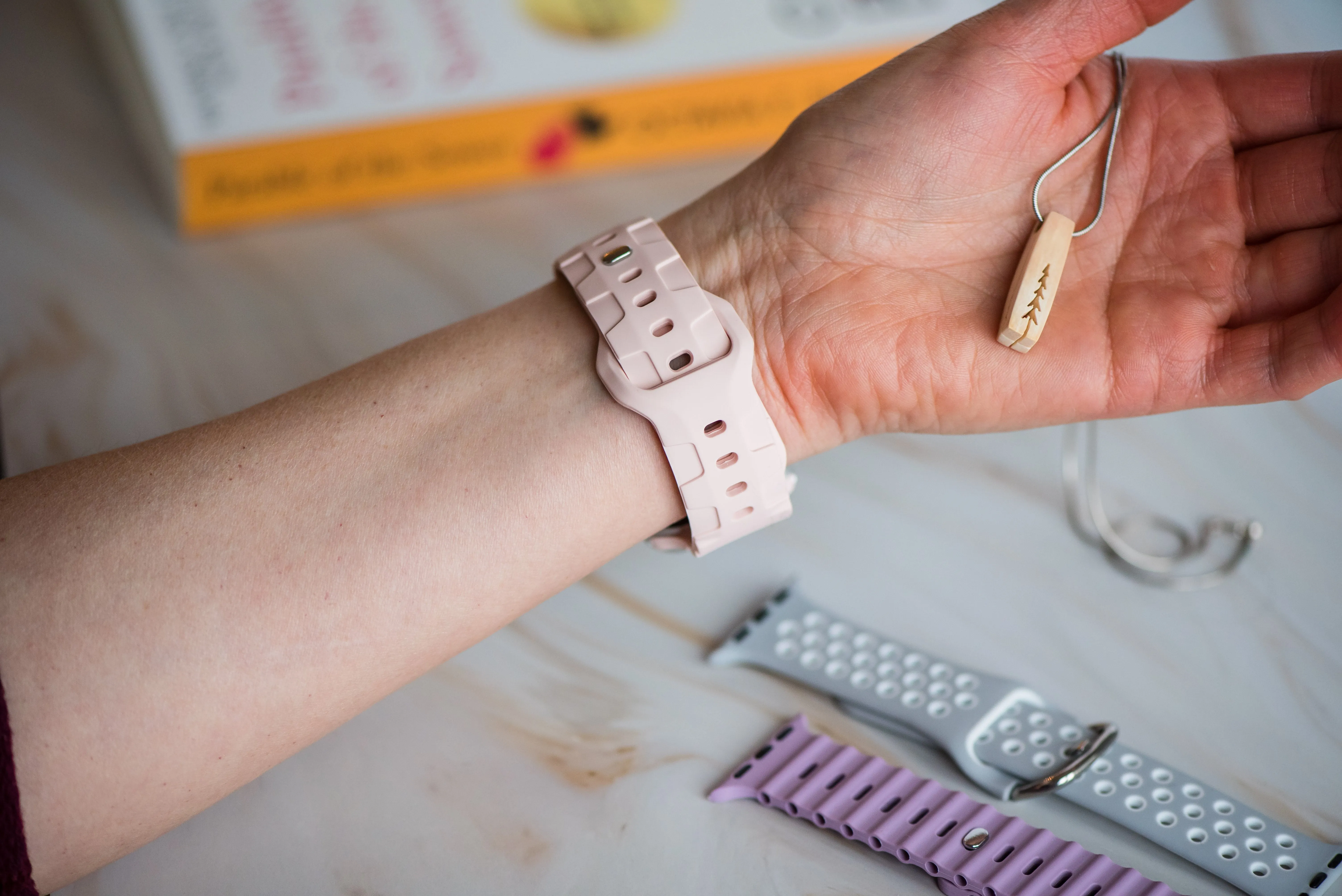 Apple Band - Silicone All-Terrain - Rose