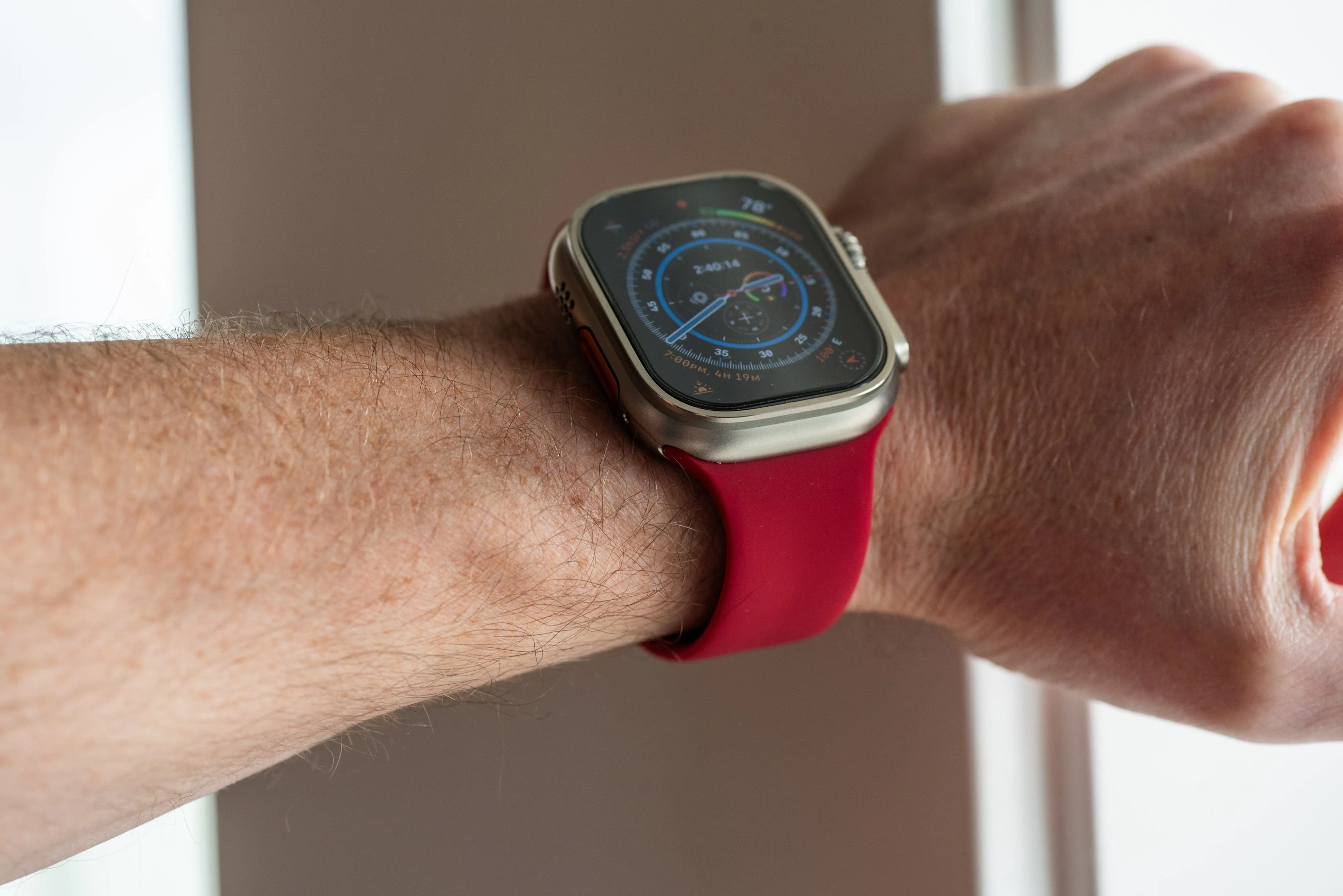 Apple Band Silicone Solid - Apple Red
