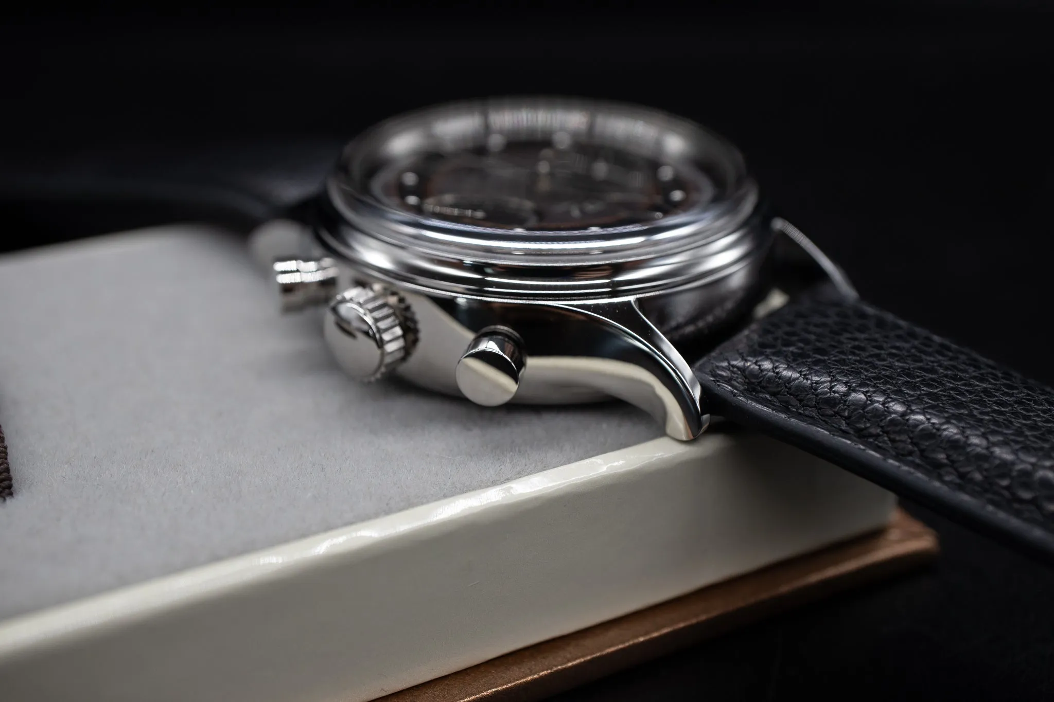 Asaoka Kurono Tokyo Bunkyo Chronograph 2