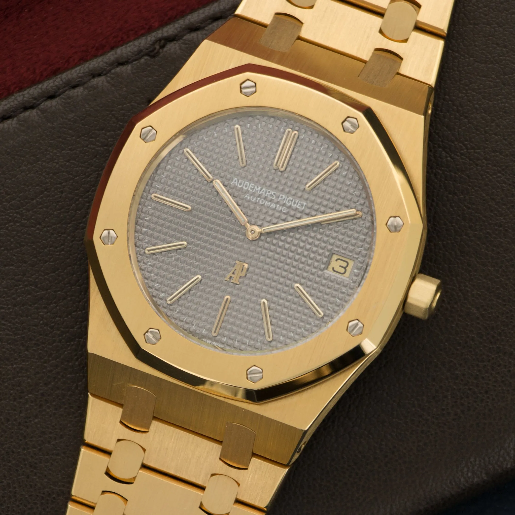 Audemars Piguet Yellow Gold Royal Oak Jumbo Ref. 5402