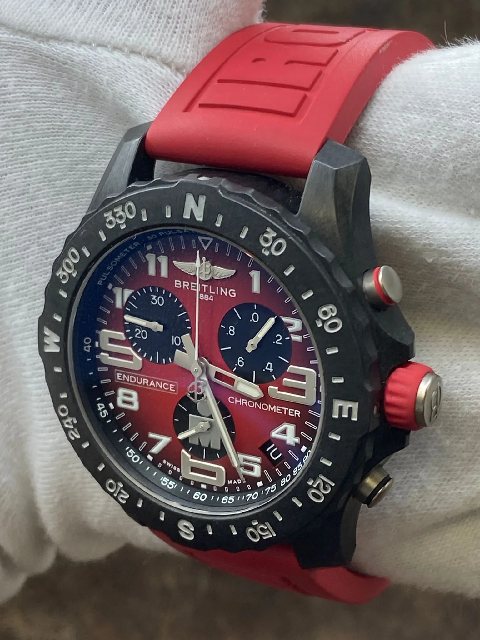 Breitling ENDURANCE PRO IronMan X82310 Red Dial SuperQuartz Men's Watch