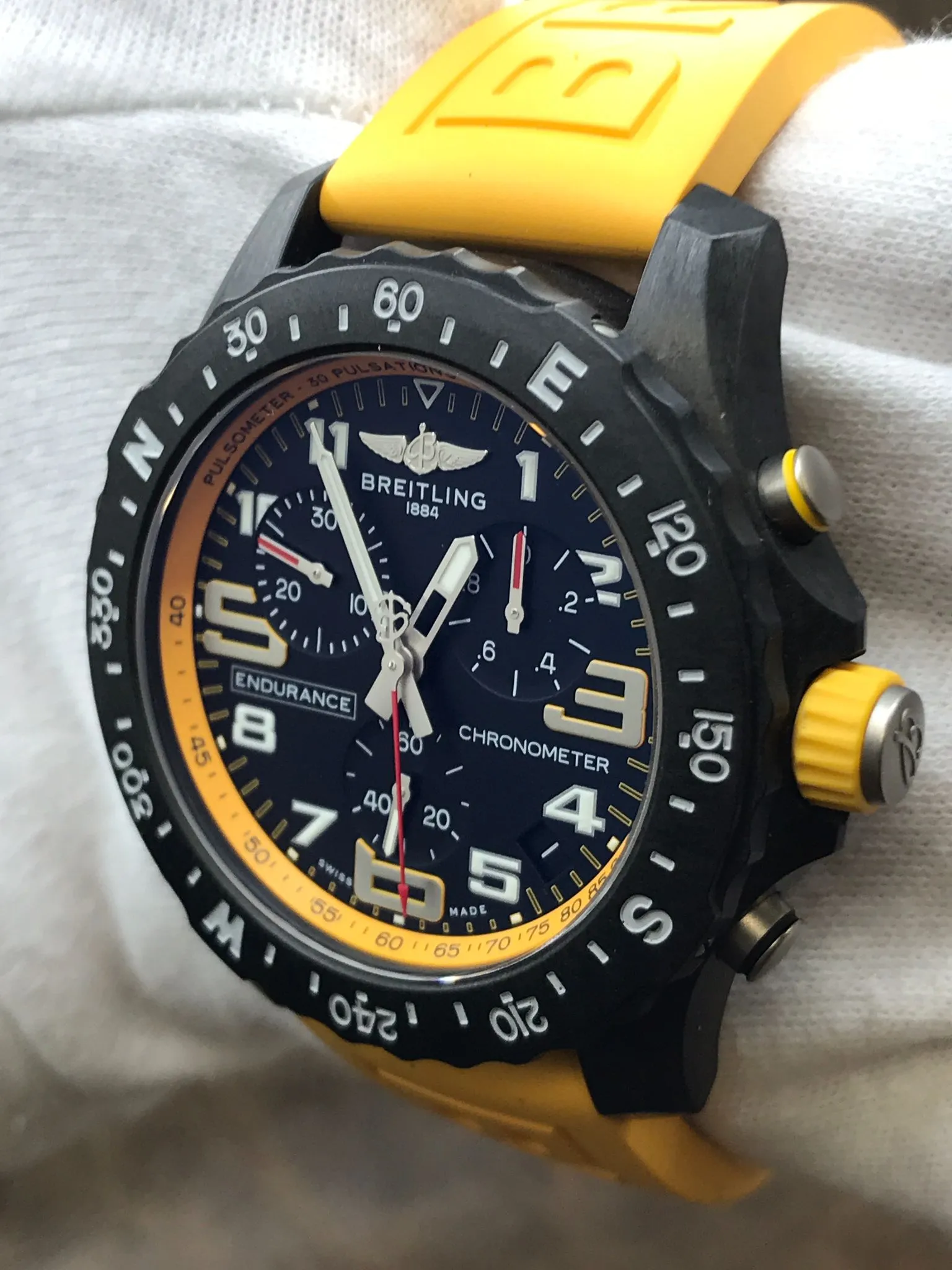 Breitling ENDURANCE PRO Yellow X82310 Black Dial SuperQuartz Men's Watch