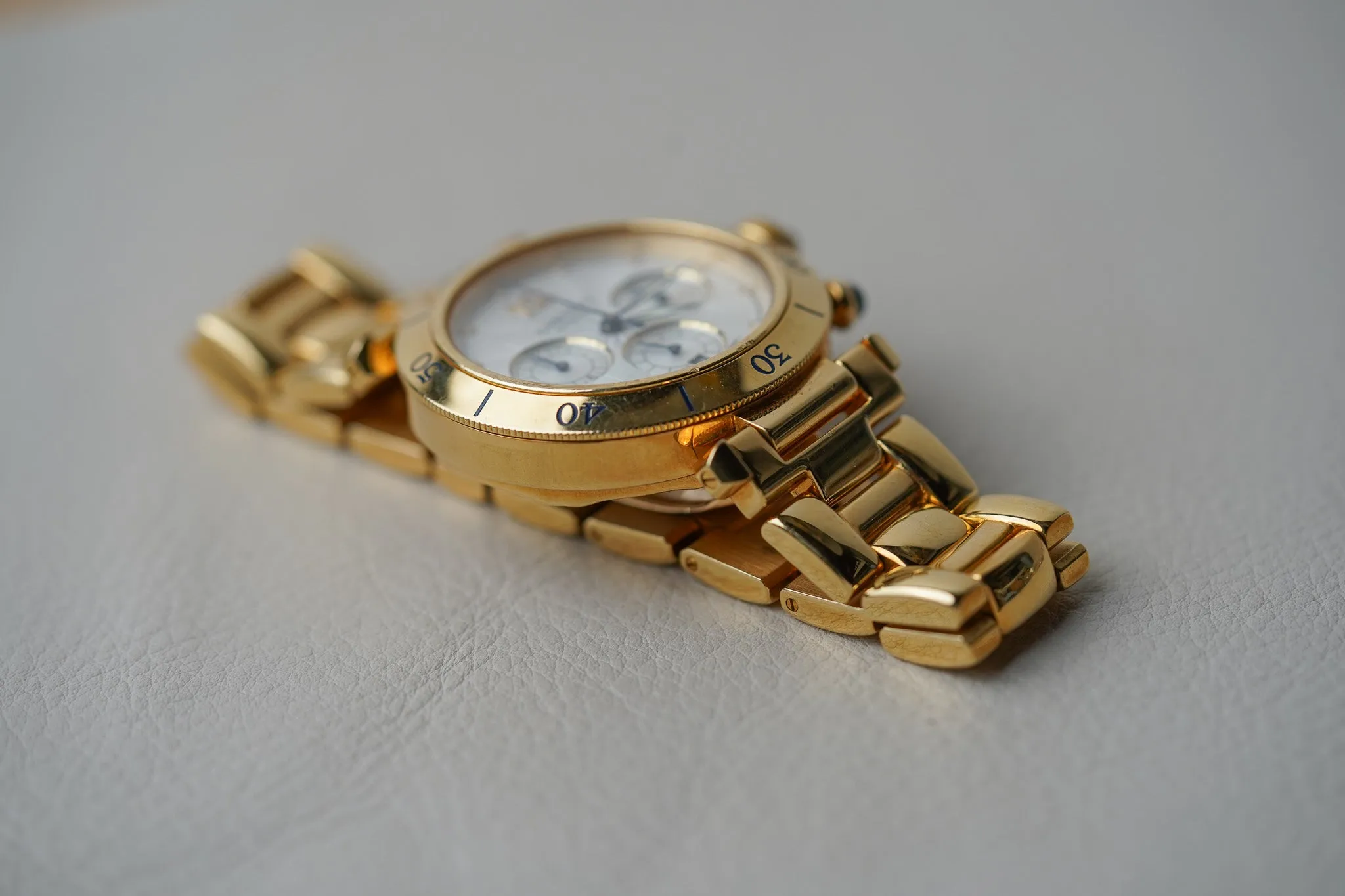 Cartier Pasha Diver Chronograph 18k Yellow Gold W30140D1 2111
