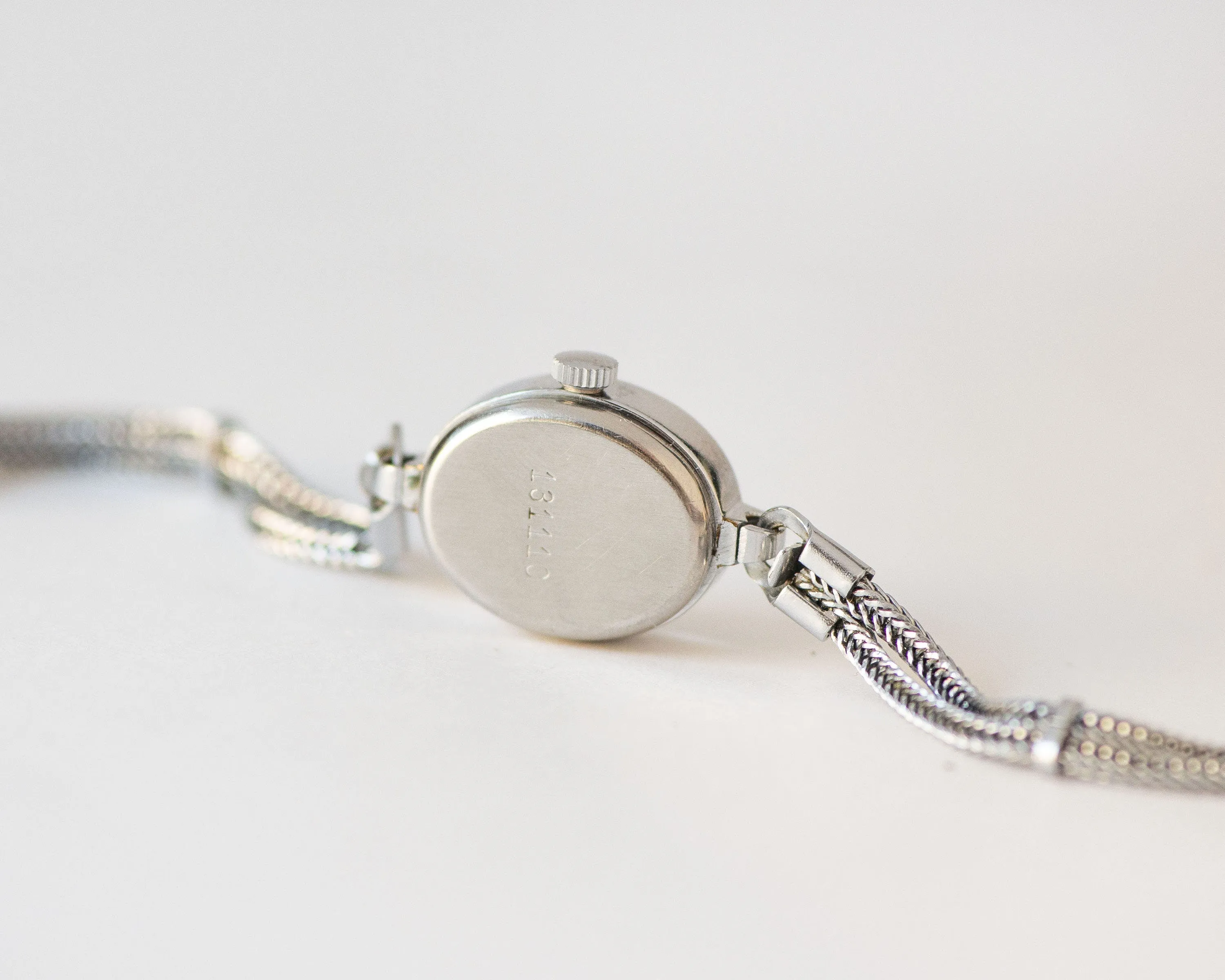 Chic Women's Watch Bracelet Seagull Unused, lady cocktail watch vintage gift silver shade, oval evening women watch chain bracelet delicate