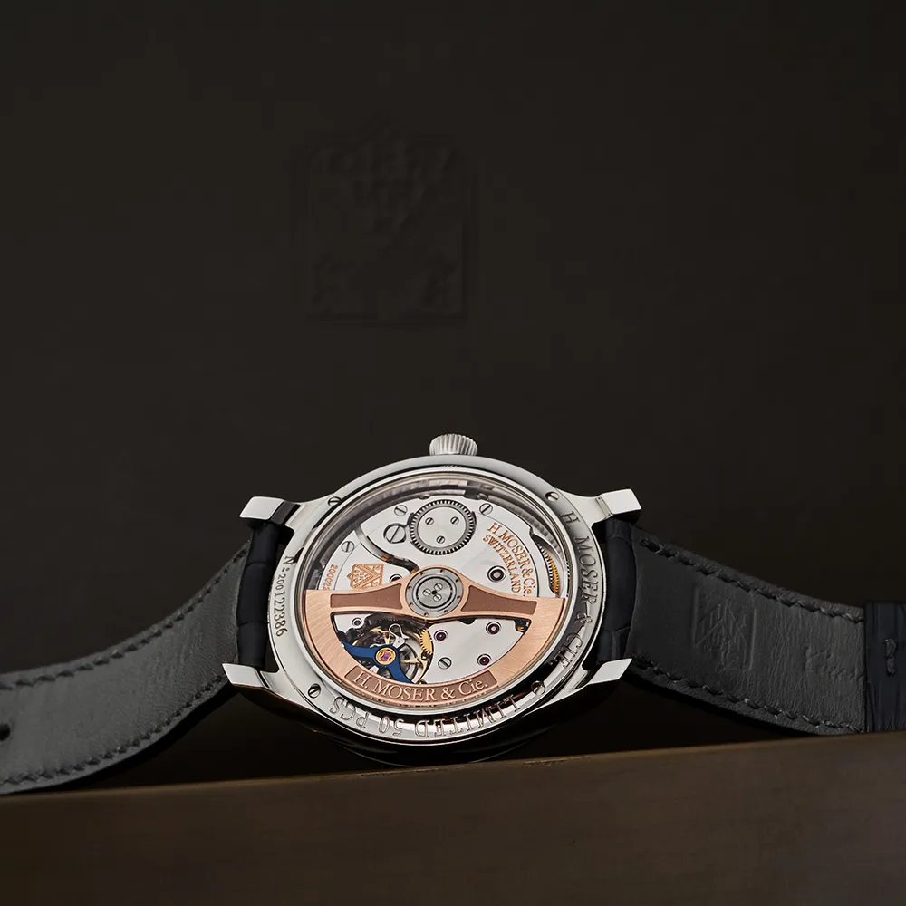 H. Moser & Cie. Endeavour Concept Funky Blue fumé dial