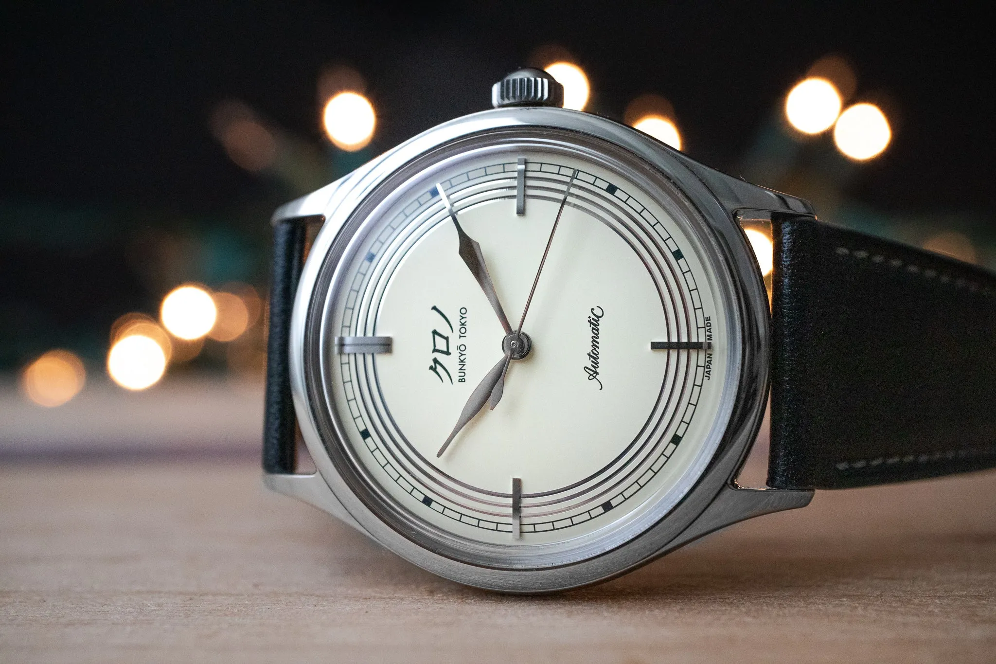 Kurono Tokyo Eggshell