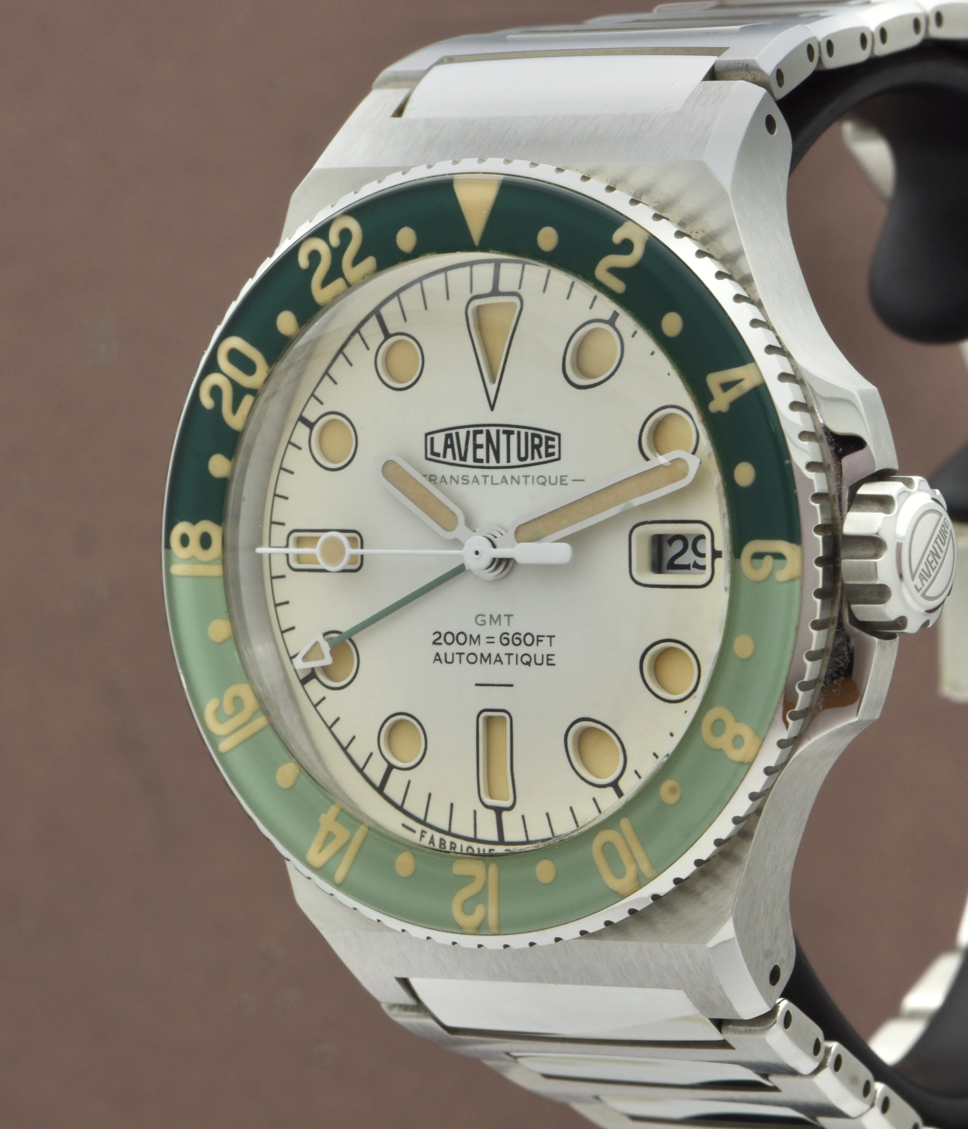 Laventure Transatlantique GMT, Steel/Cream