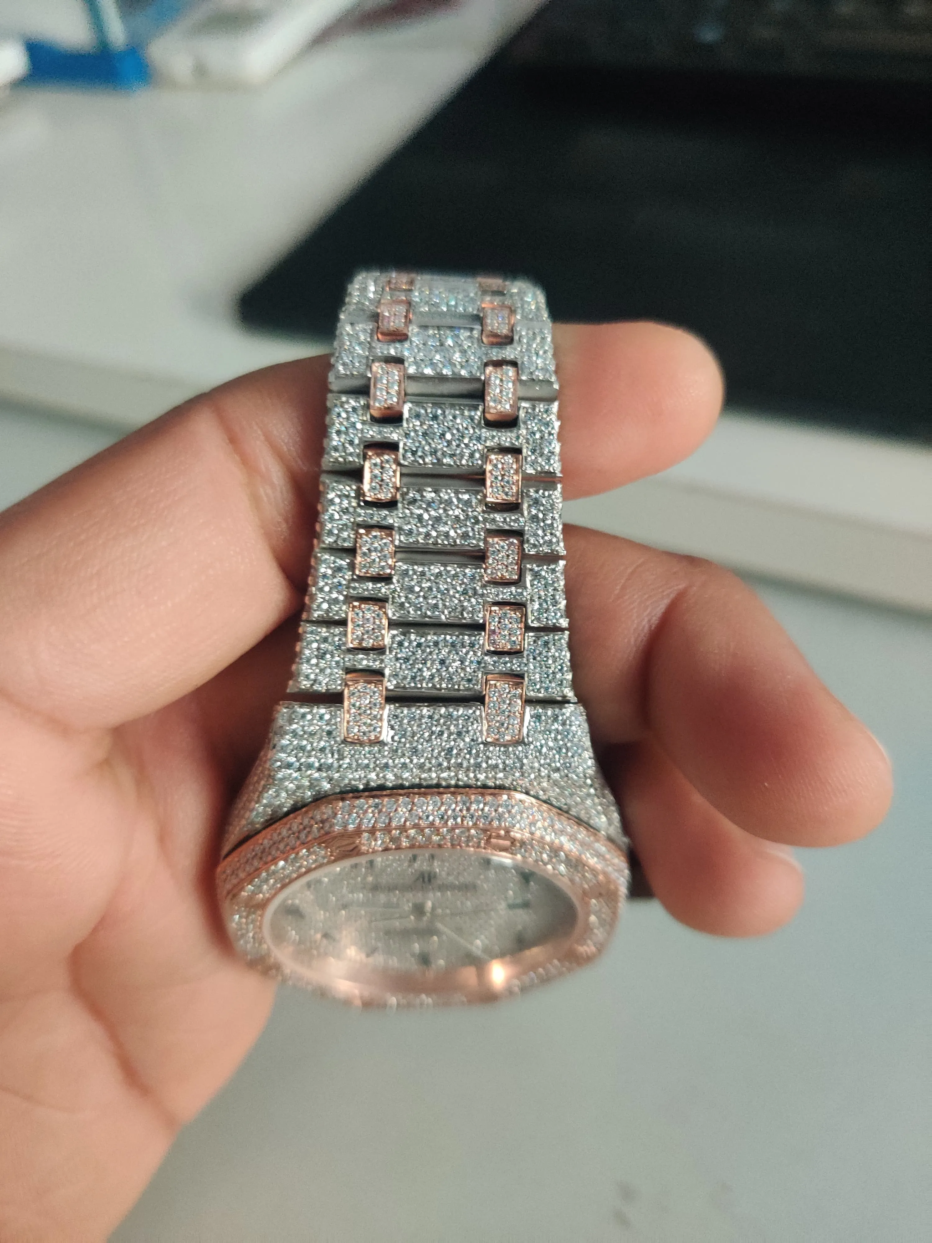 MOISSANITE AP WATCH | AUDEMARS PIGUET ROYALOAK BUSTDOWN Handmade | W 265