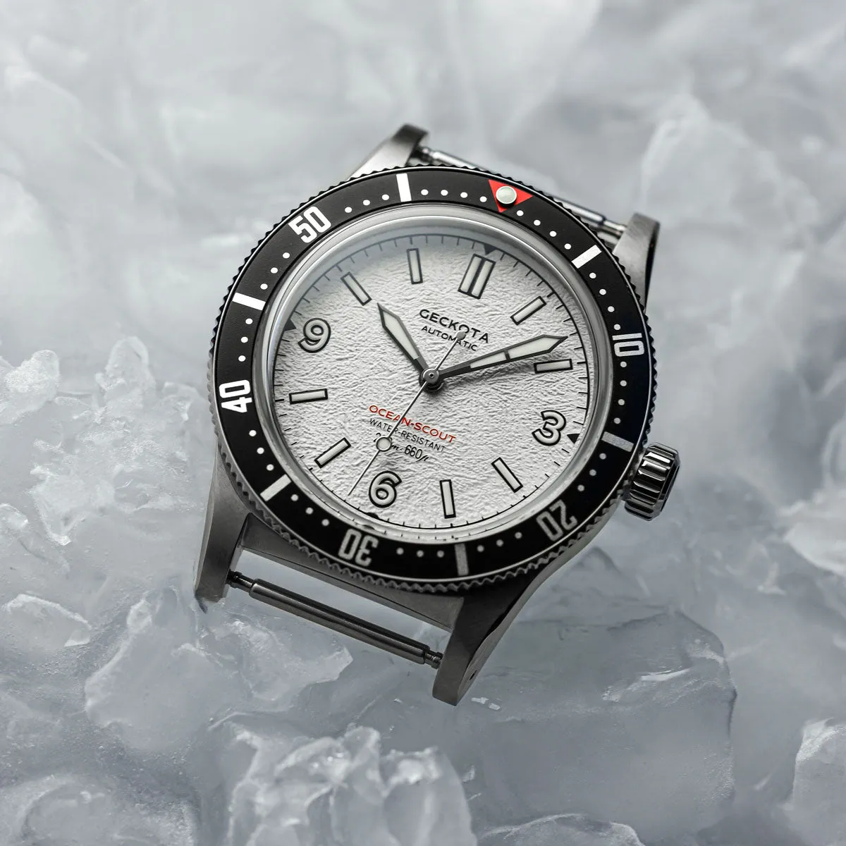 Ocean-Scout Dive Watch - Ice White