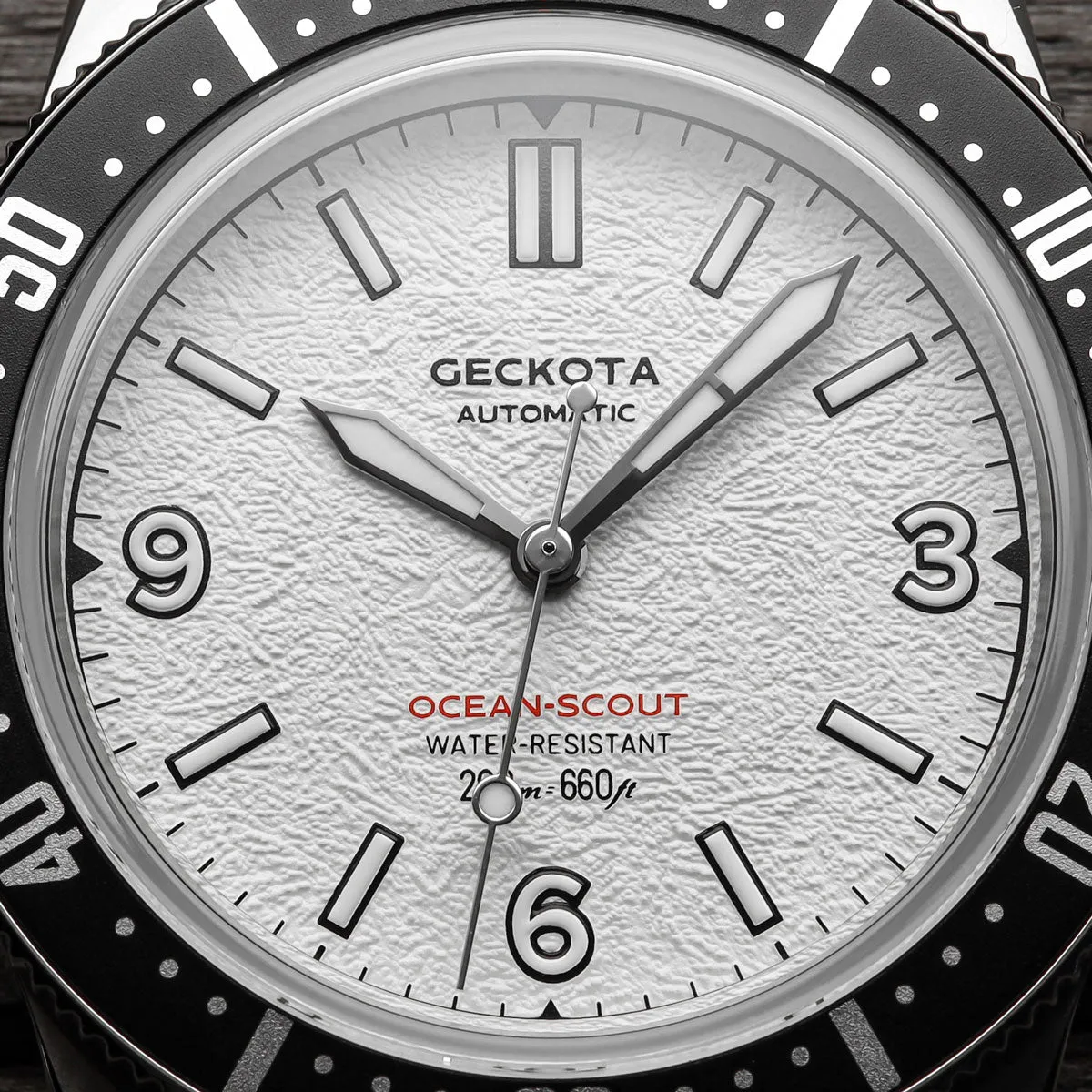 Ocean-Scout Dive Watch - Ice White