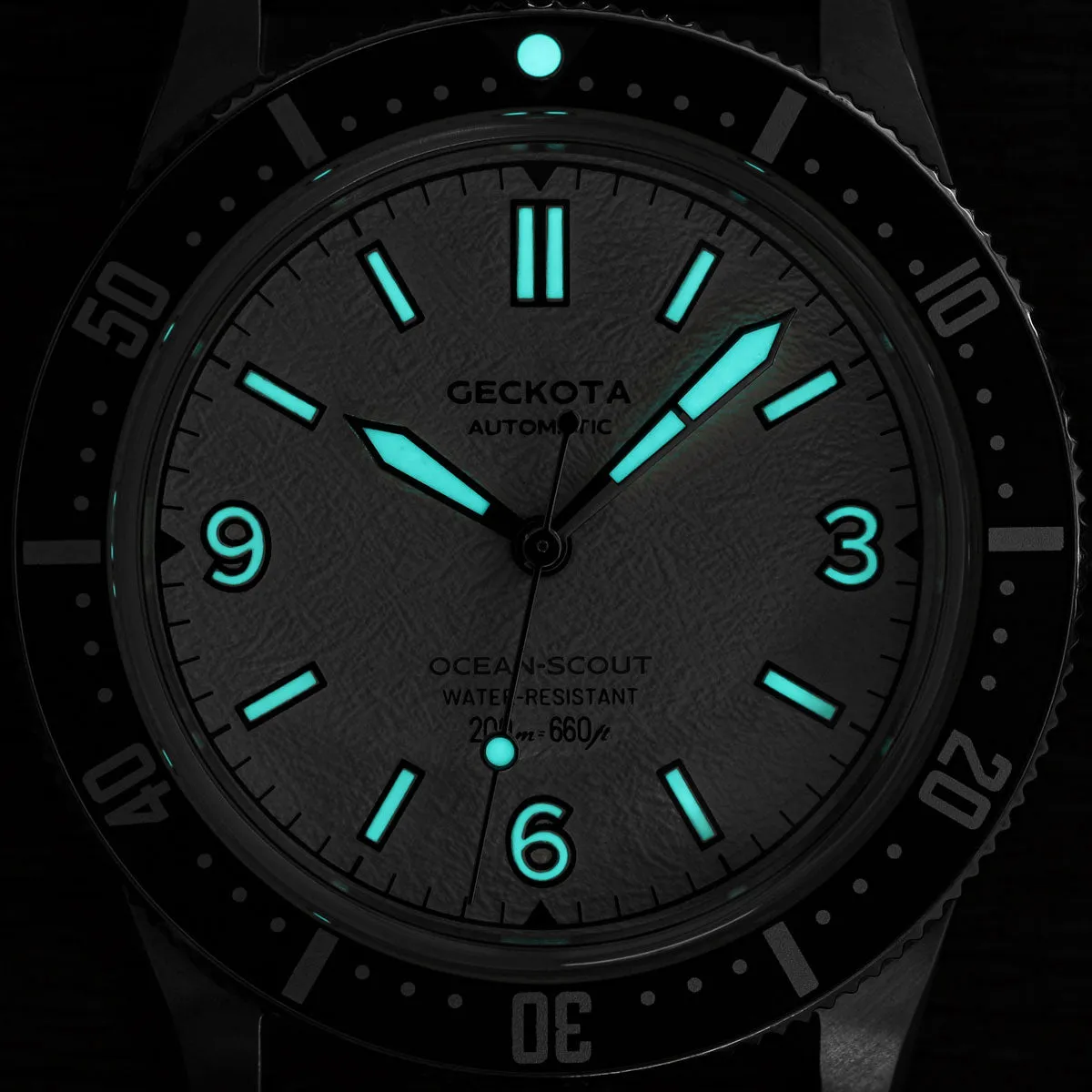 Ocean-Scout Dive Watch - Ice White
