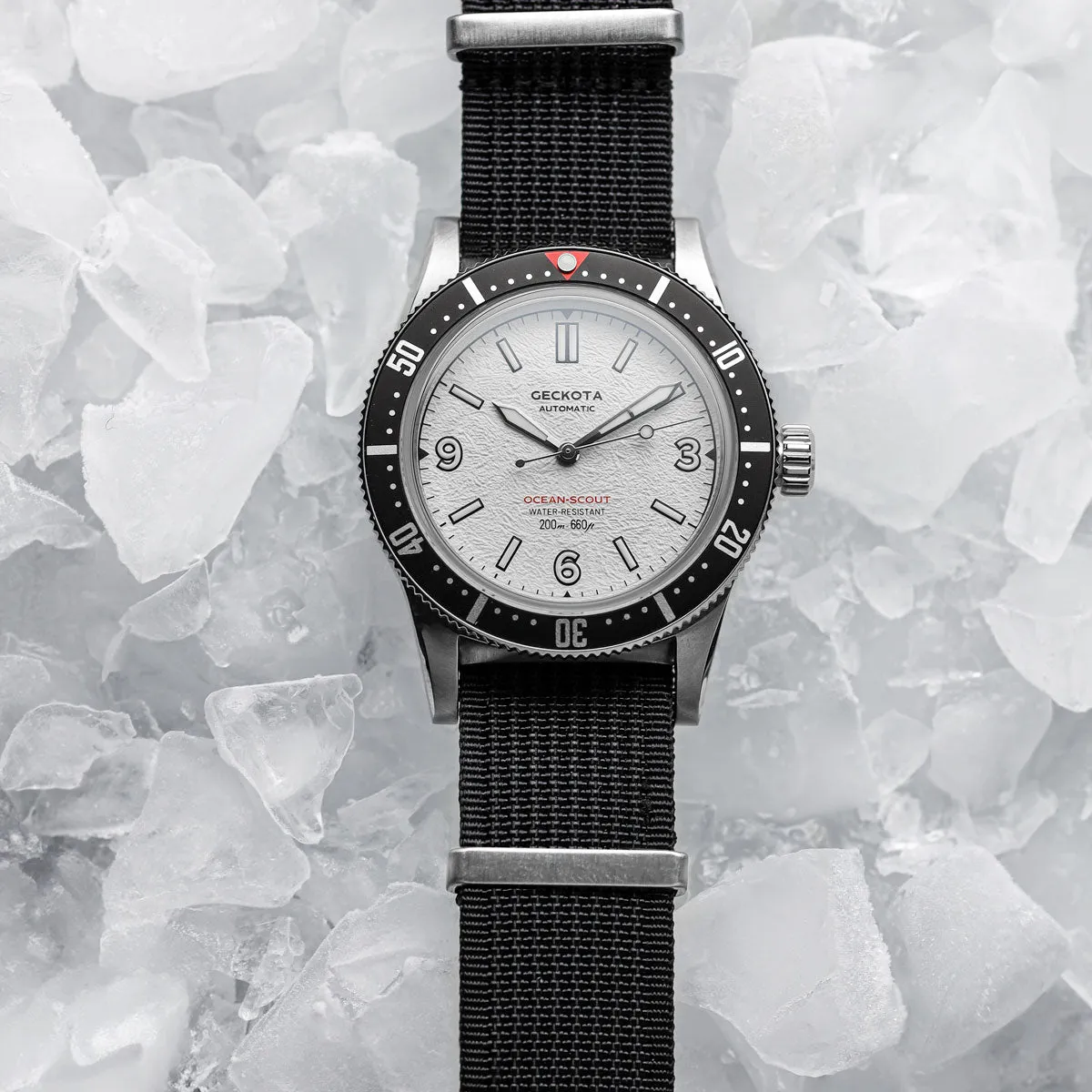 Ocean-Scout Dive Watch - Ice White