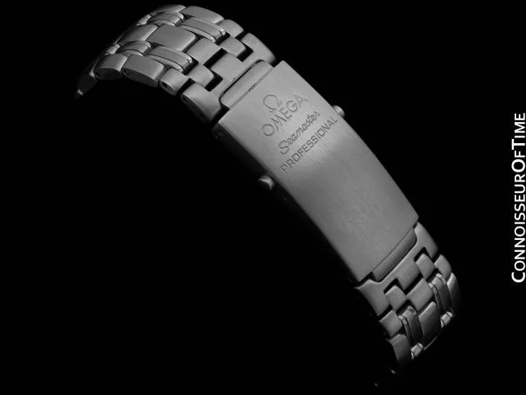 Omega James Bond Seamaster Midsize 300M Professional Diver, Stainless Steel - 2561.80.00