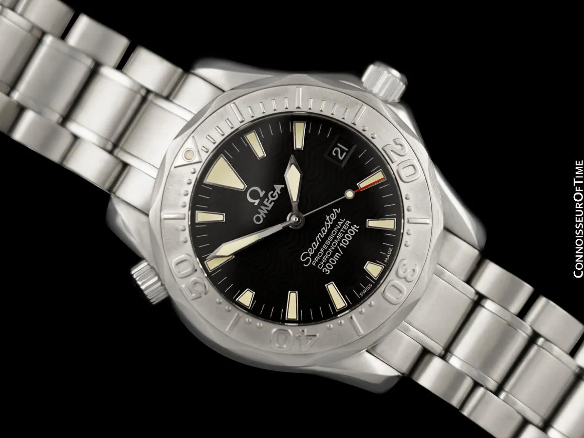 Omega Seamaster 300M Professional Diver Mens Midsize Automatic Chronometer Watch 2236.50 - Stainless Steel & 18K White Gold