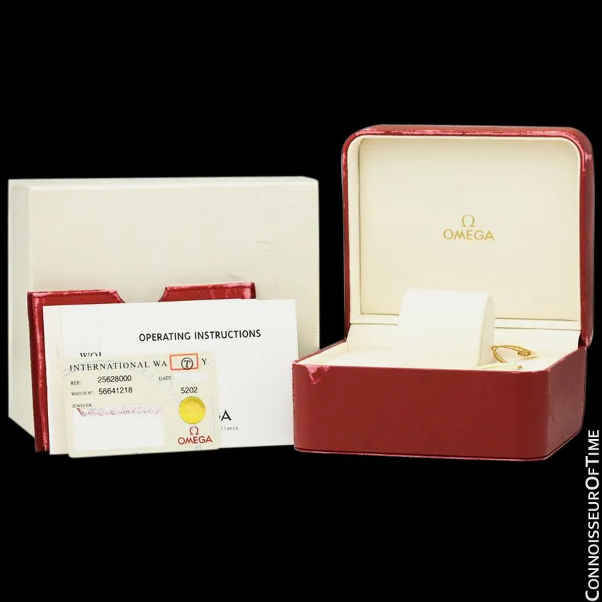 Omega Seamaster Midsize 300M (James Bond Style) Professional Divers Watch, Stainless Steel - 2562.80.00 - Boxes & Certificate