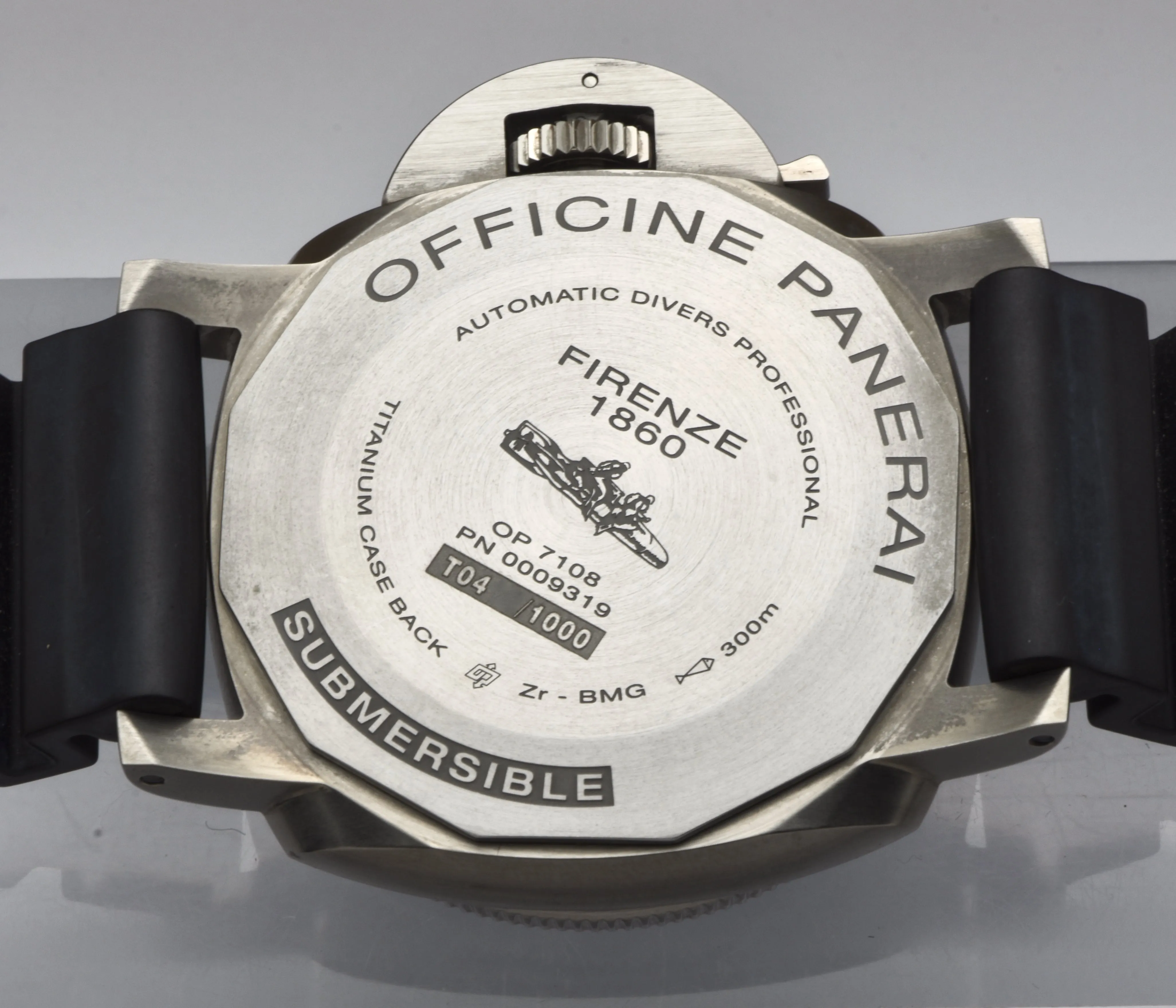Panerai Submersible BMG-TECH™ 47mm Ref. PAM00692