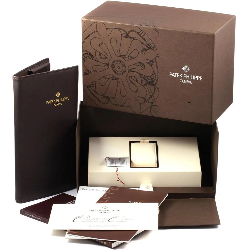 Patek Philippe Aquanaut Stainless Steel Self-Winding 40mm Watch  2022 NEW