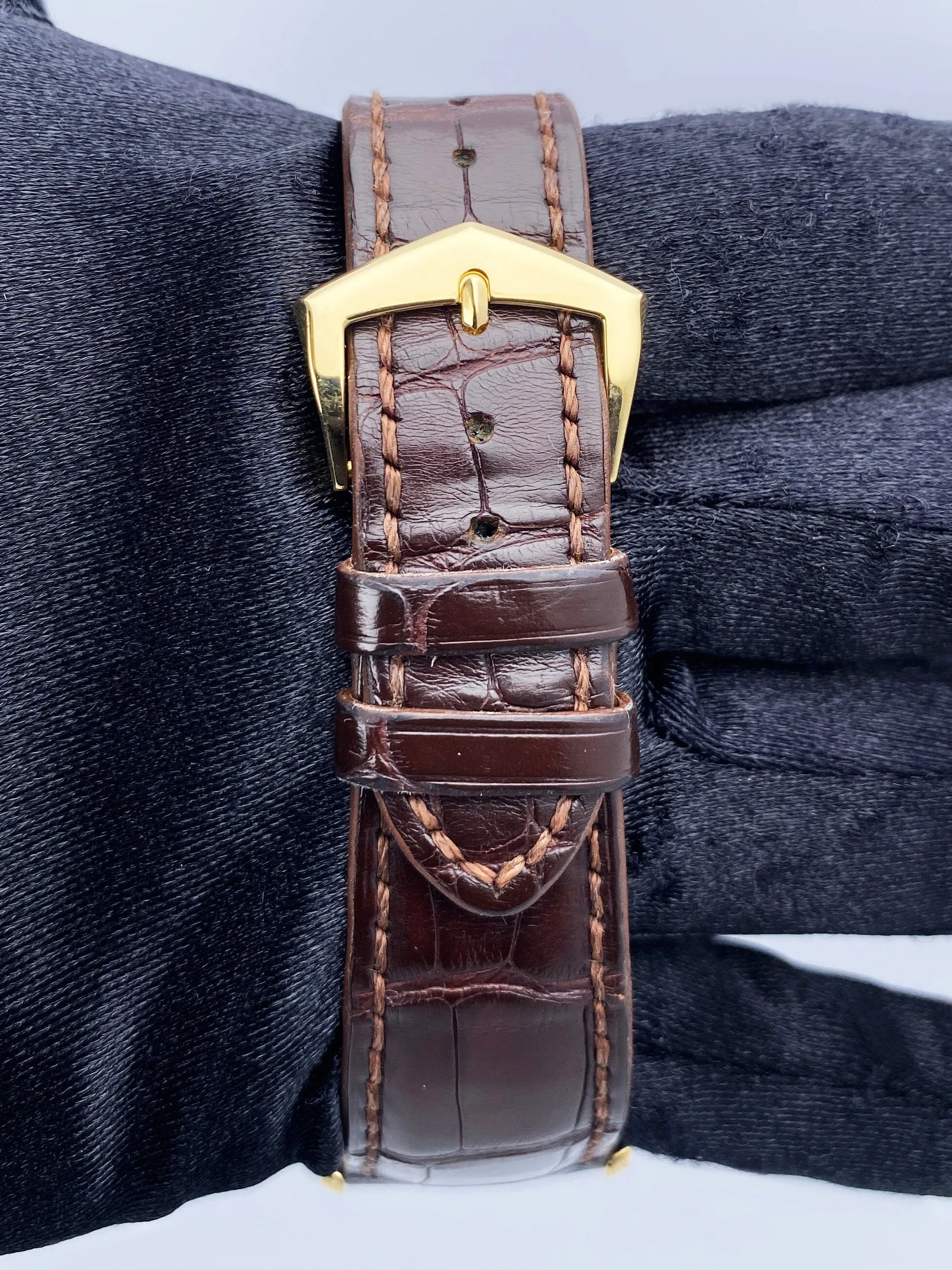 Patek Philippe Calatrava 5196J Yellow Gold Mens Watch