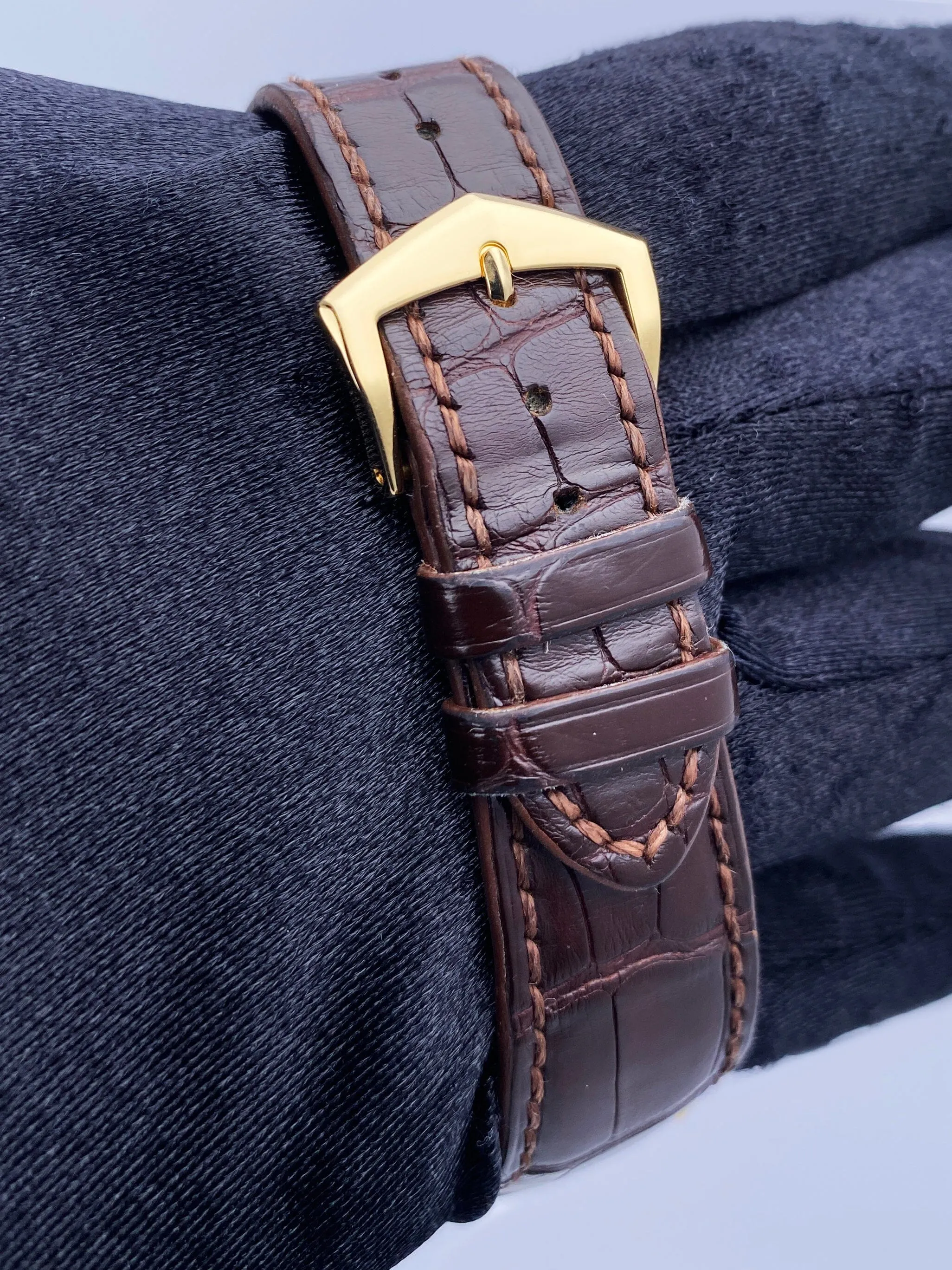 Patek Philippe Calatrava 5196J Yellow Gold Mens Watch