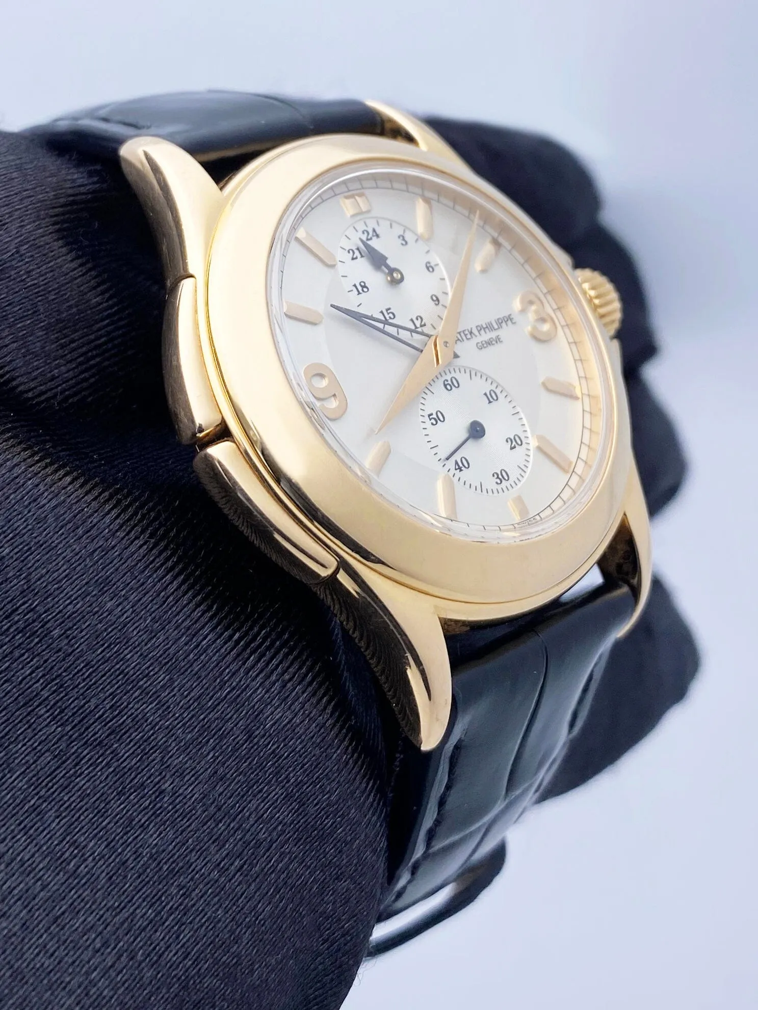 Patek Philippe Calatrava Travel Time 5134J Mens Watch Box Papers