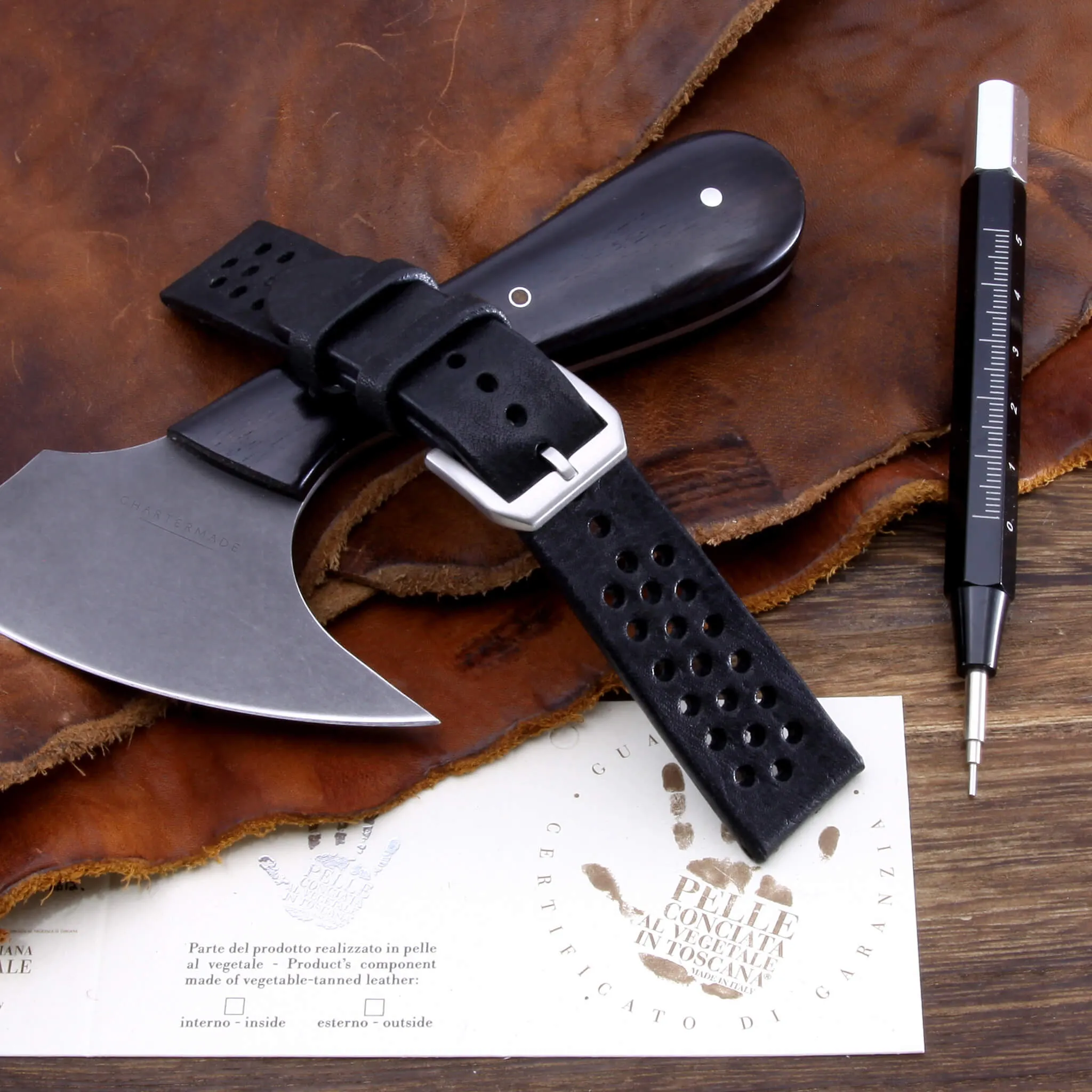 Rally Leather Watch Strap, Vintage Nero (Black) | Stitch-less