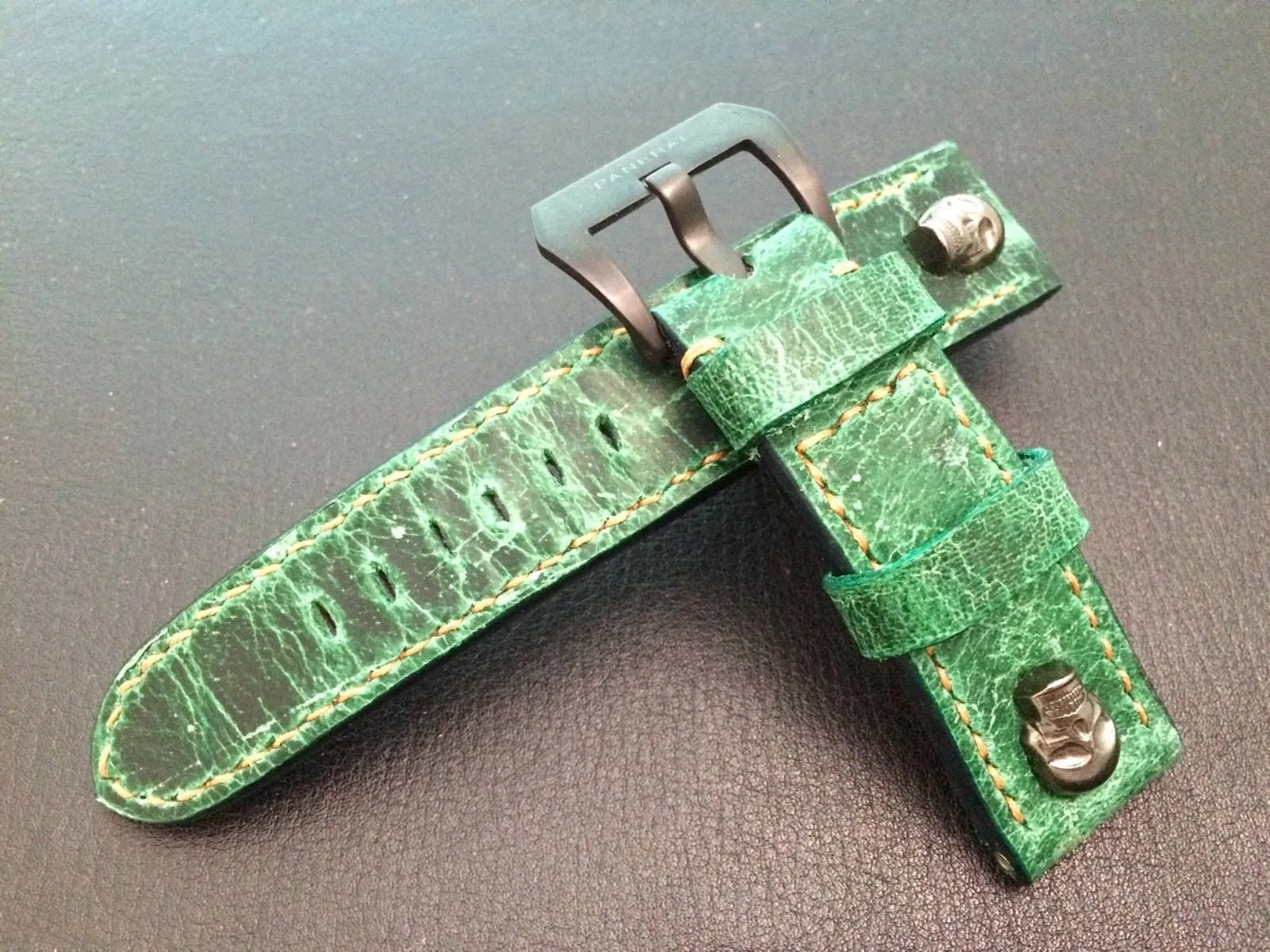 Real Leather Strap for Panerai watches (Gradual Green) 24mm/22mm - W Metal Skull