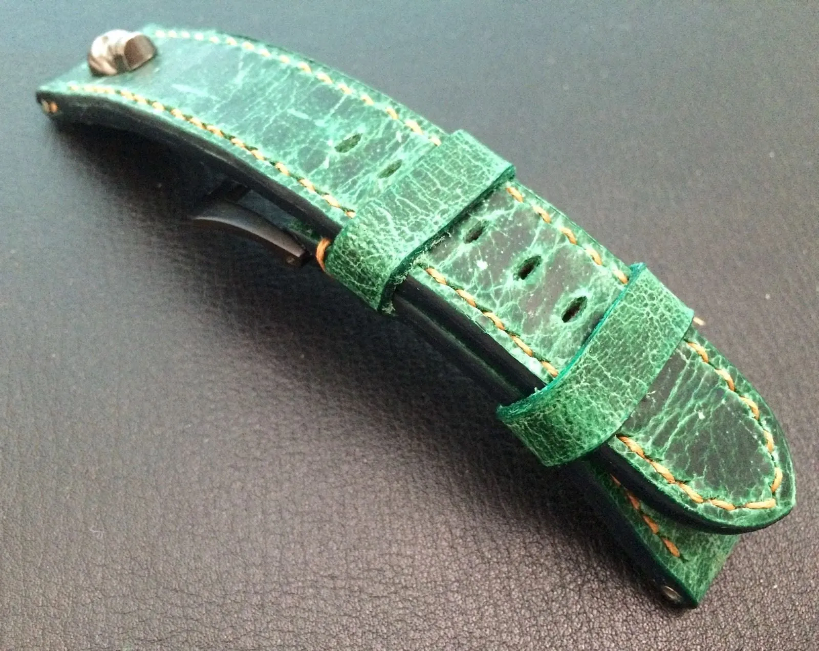 Real Leather Strap for Panerai watches (Gradual Green) 24mm/22mm - W Metal Skull