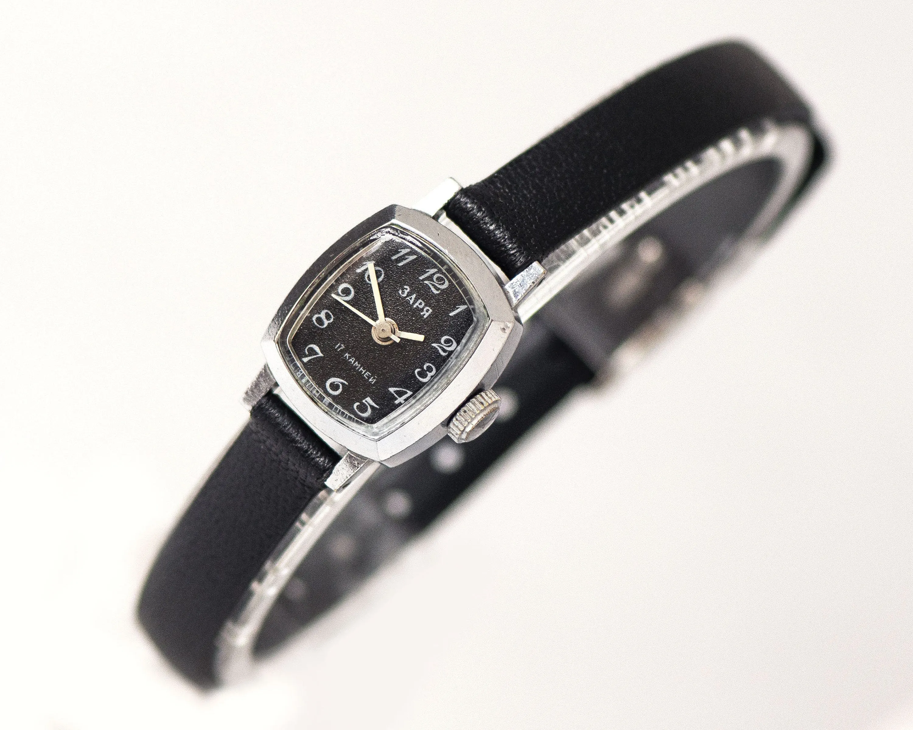 Retro women watch Dawn black dial gift jewelry, silver shade women wristwatch, square wristwatch feminine accessory new premium leather band