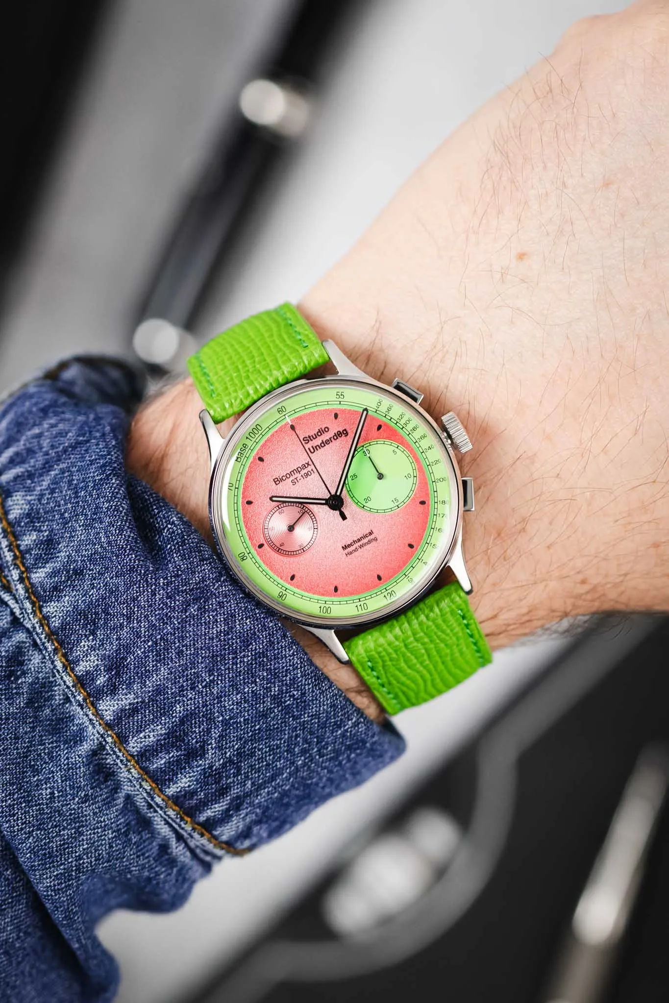 RIOS1931 FRENCH Leather Watch Strap in APPLE GREEN
