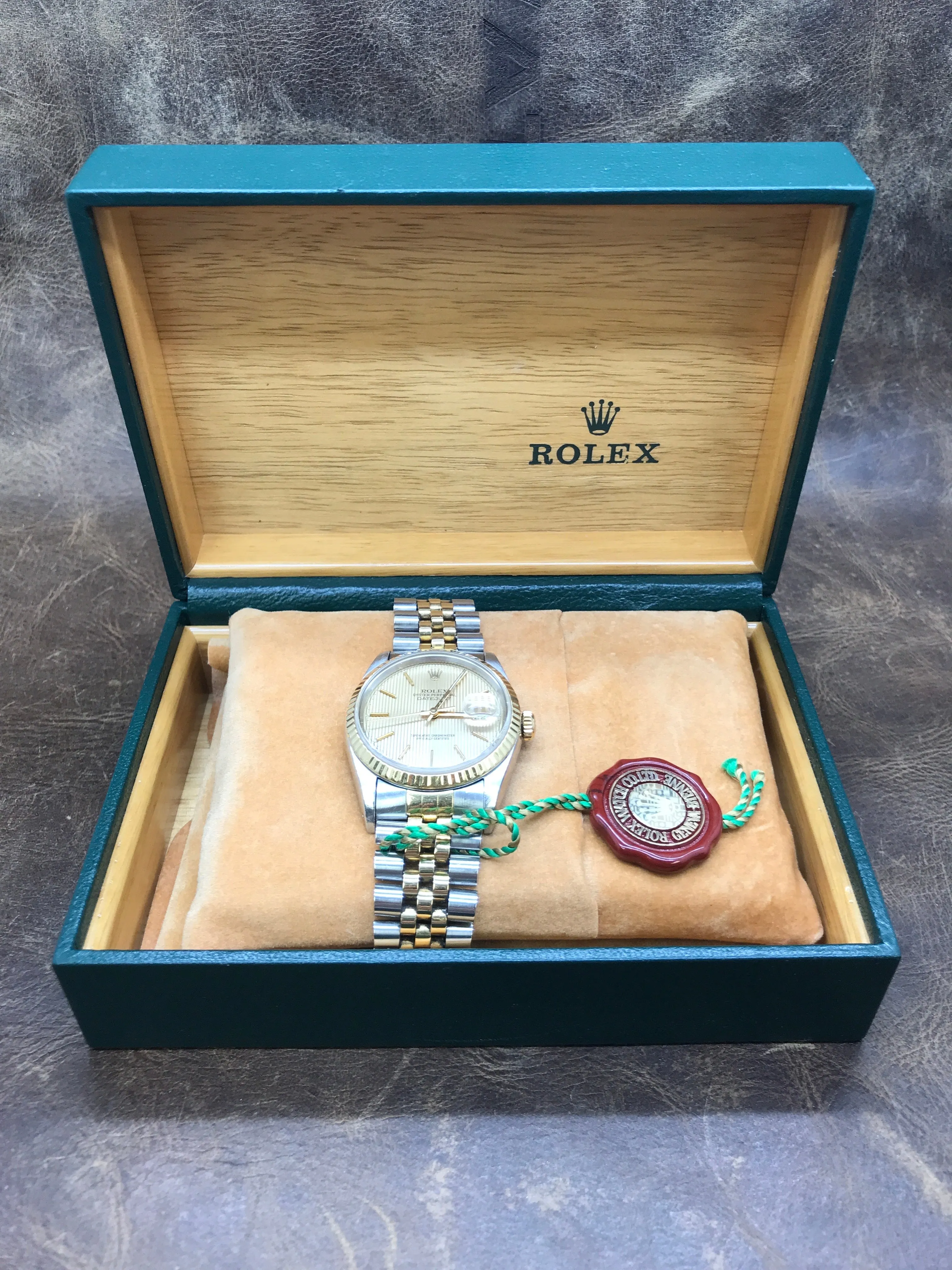 Rolex Datejust 36mm 16233 Champagne Linen Dial Automatic Watch