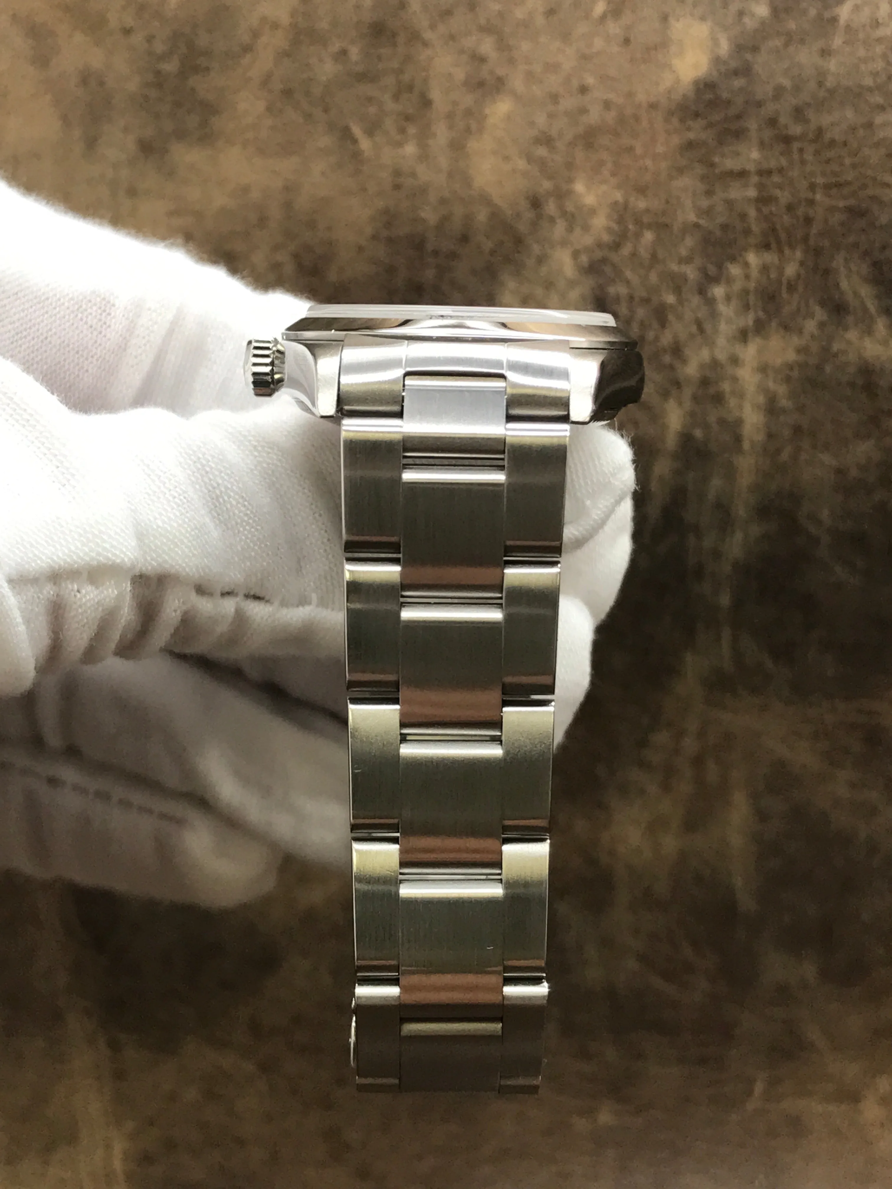 Rolex Oyster Perpetual Midsize 31mm 77080 Black Dial Automatic Women's Watch