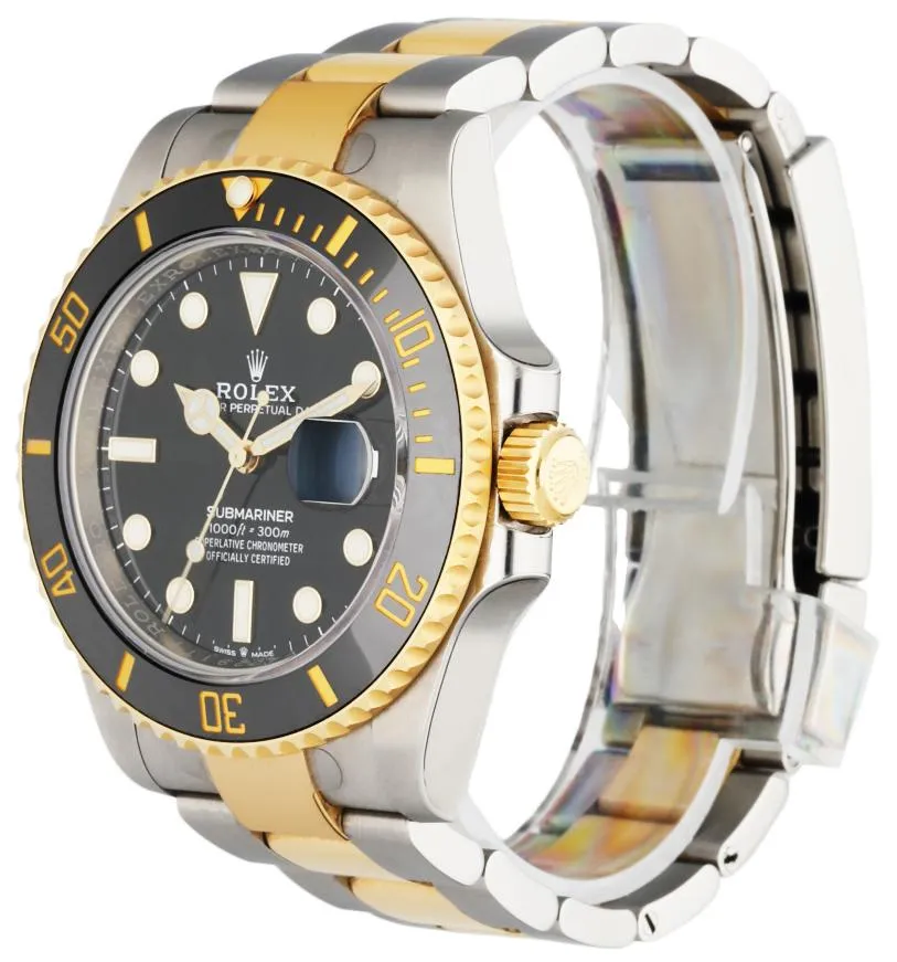 Rolex submariner 126613LN Men's Watch Box & Papers