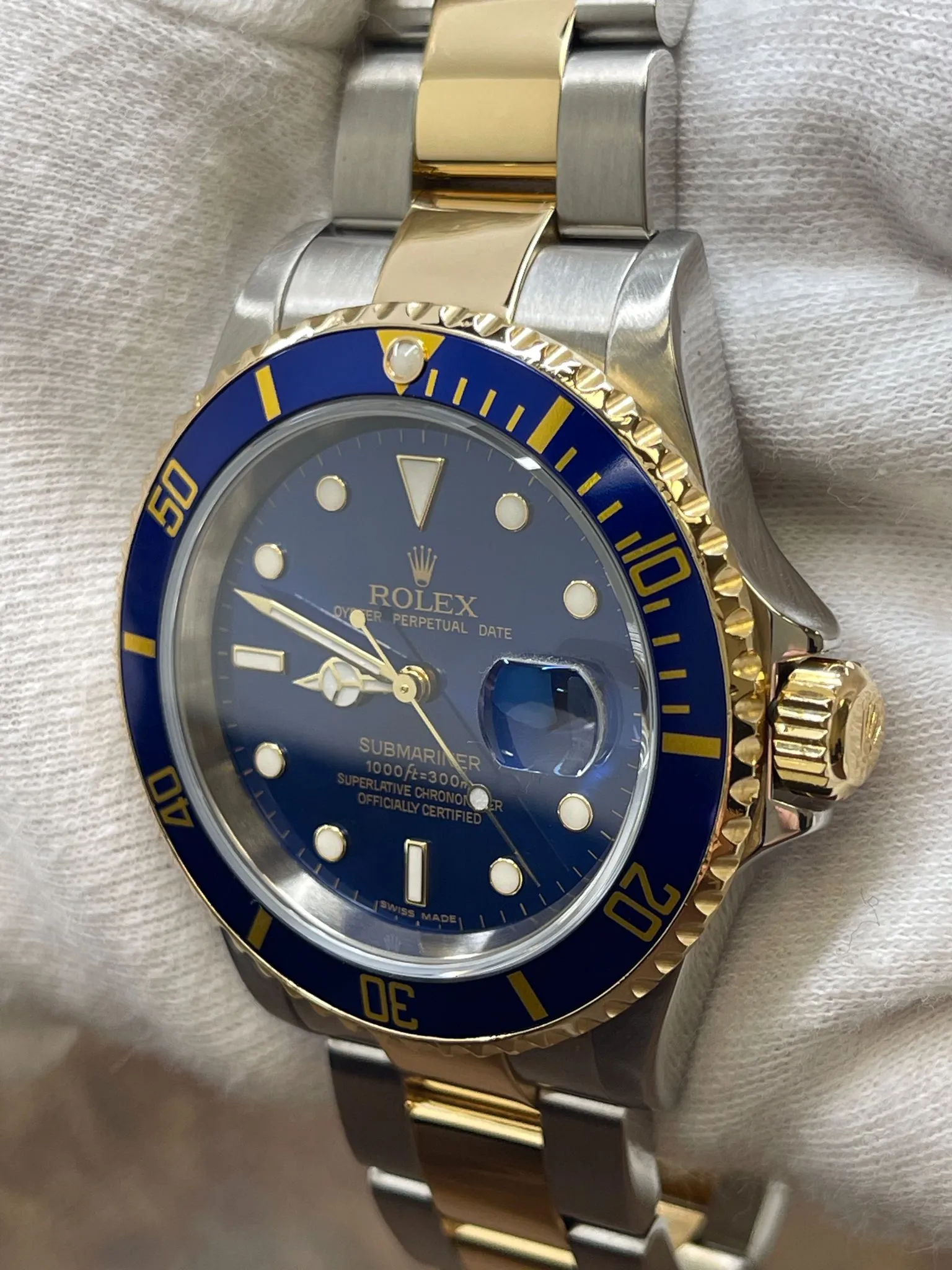 Rolex Submariner Date SEL D Serial 16613 Blue Dial Automatic Men's Watch