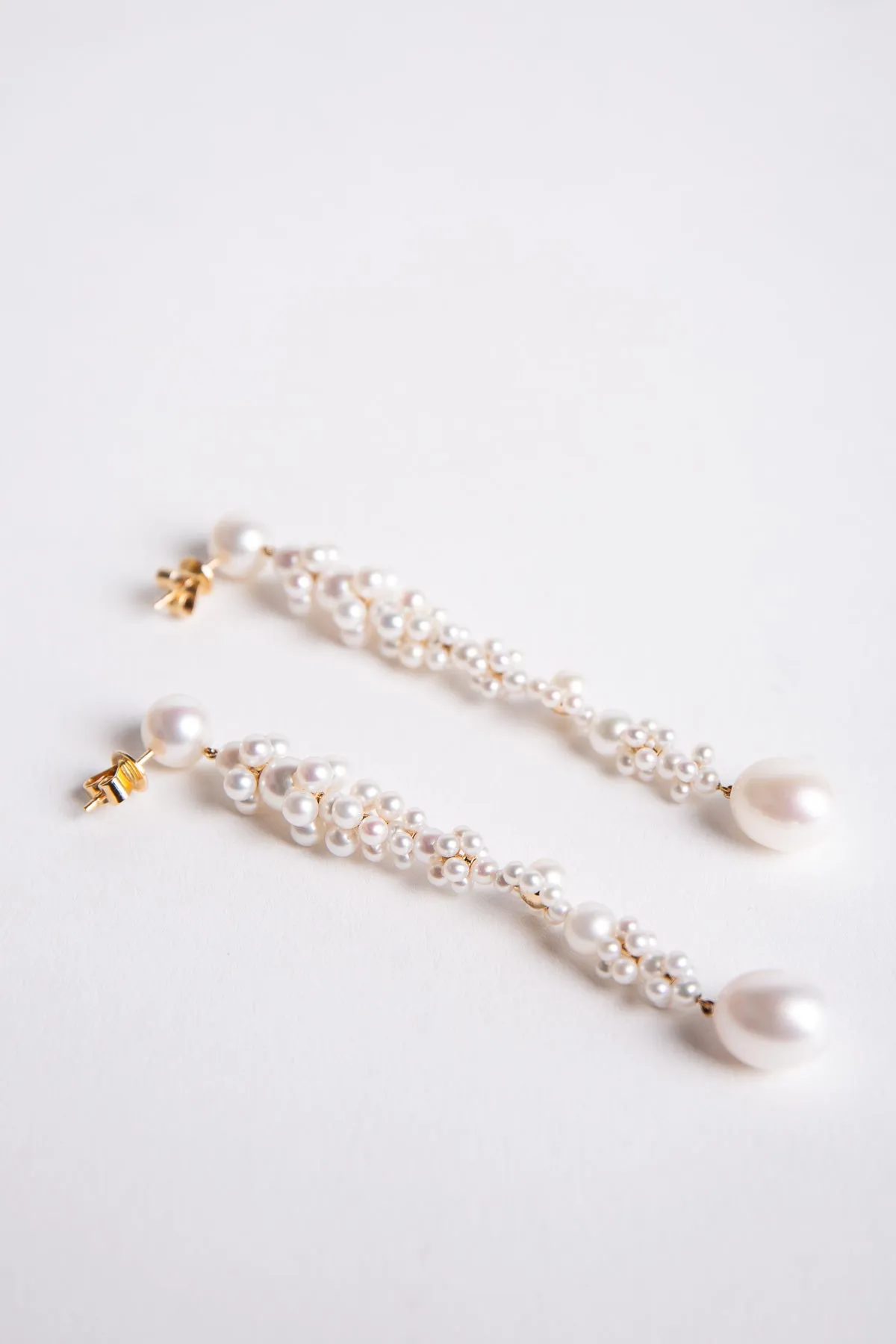 SOPHIE BILLE BRAHE | GRAND BELLIS EARRINGS