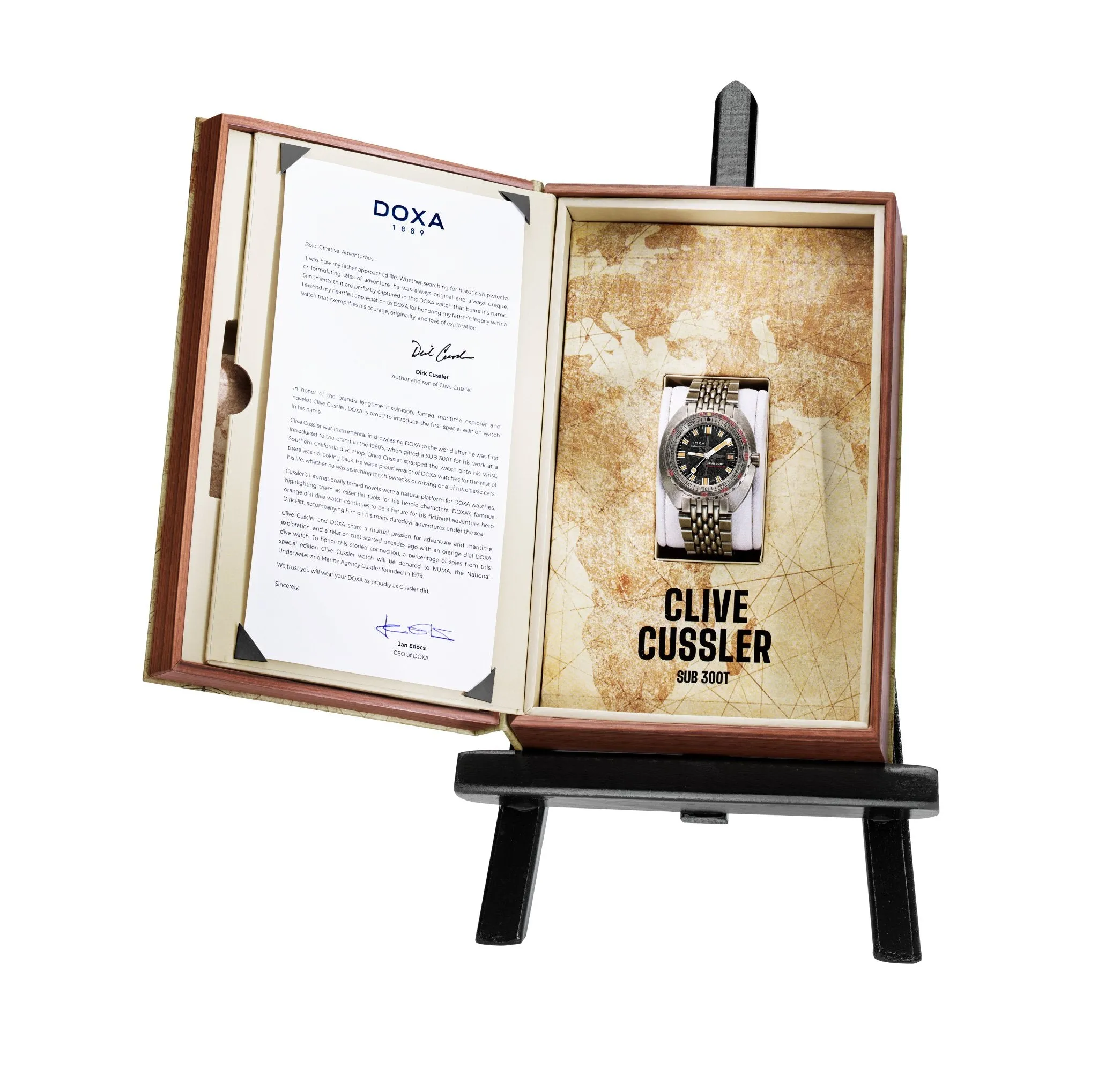 SUB 300T Sharkhunter Clive Cussler