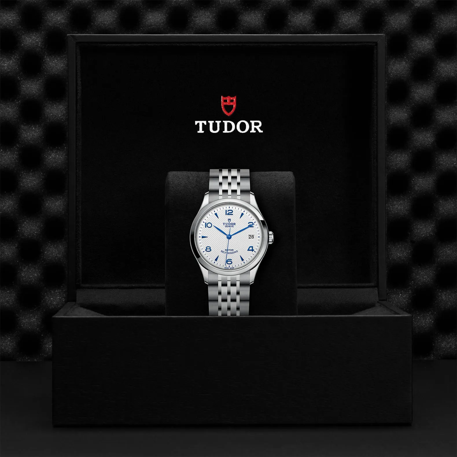 TUDOR 1926 36mm Case, White Opaline and Blue Dial, Steel Bracelet (M91450-0005)