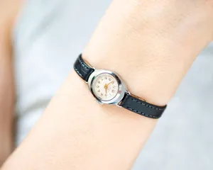 Unused watch for women vintage small Ray, silver shade lady watch rare minimalist, wristwatch jewelry gift women, new premium leather strap