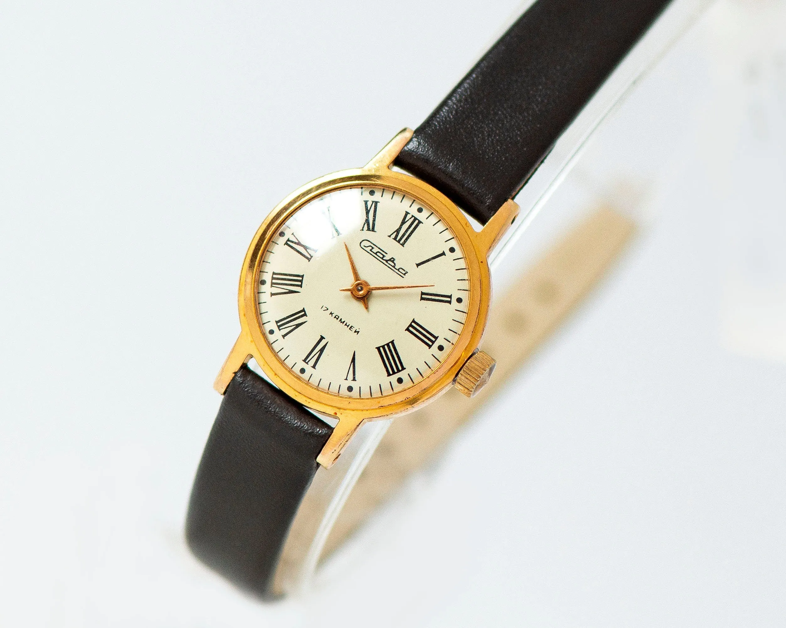 Women watch Glory gold plated vintage delicate, Roman numerals classic watch, chic wristwatch for women rare gift, new genuine leather strap