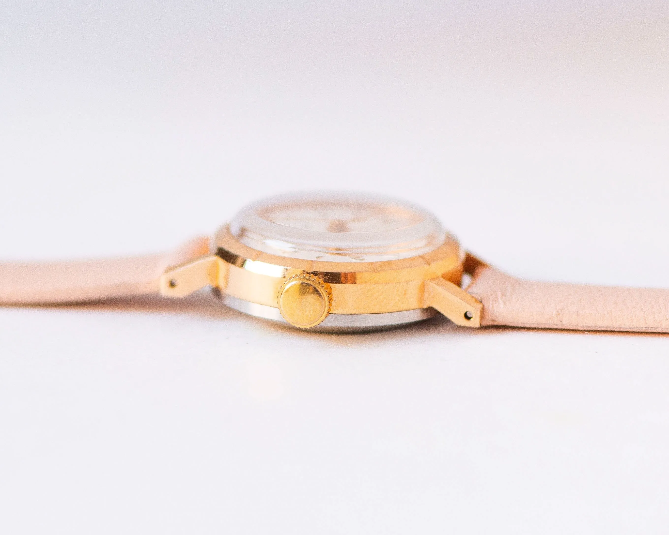 Women watch gold plated unused Dawn, classic women watch vintage minimalist, retro lady watch jewelry gift, new premium leather strap pink